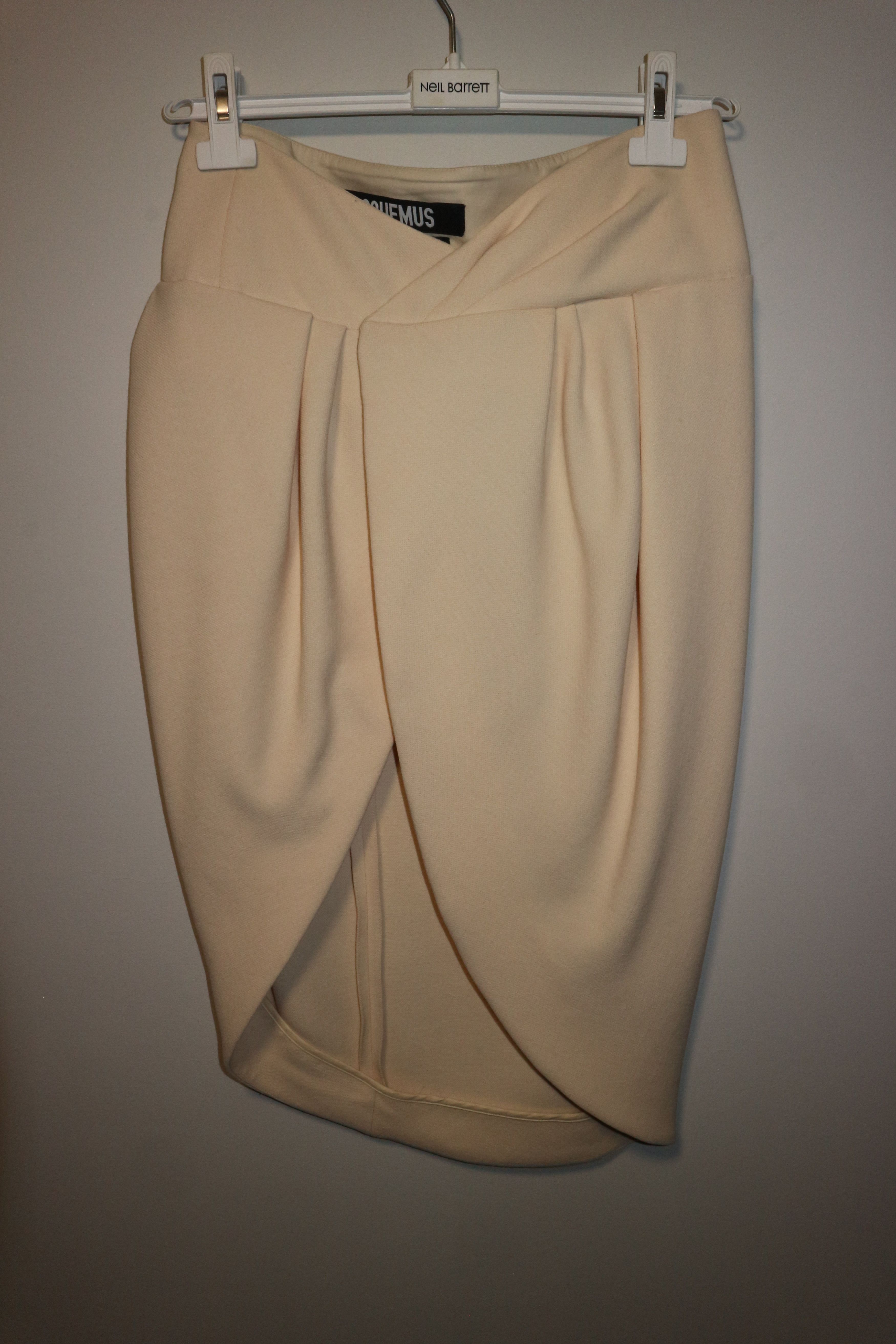 Jacquemus Pinhao skirt Size 30" / US 8 / IT 44 - 2 Thumbnail