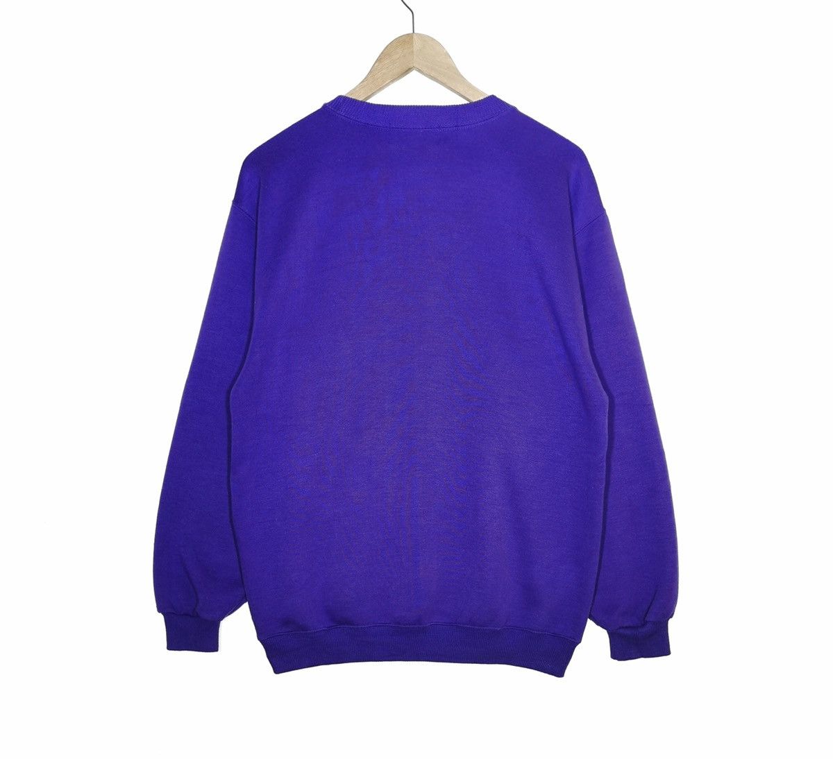 Valentino × Vintage Silvio Valentino Embroidered Logo Sweatshirt | M Size US M / EU 48-50 / 2 - 2 Thumbnail