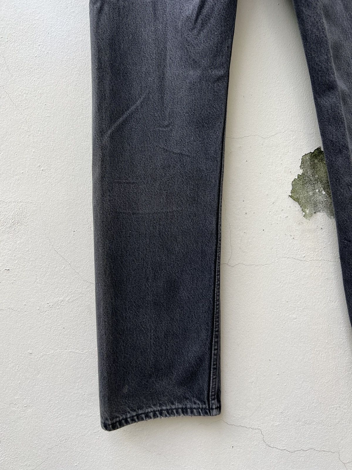 Levi's Vintage 1995 Levi’s 501 USA Fade Super Black Denim Jeans Size US 32 / EU 48 - 15 Thumbnail