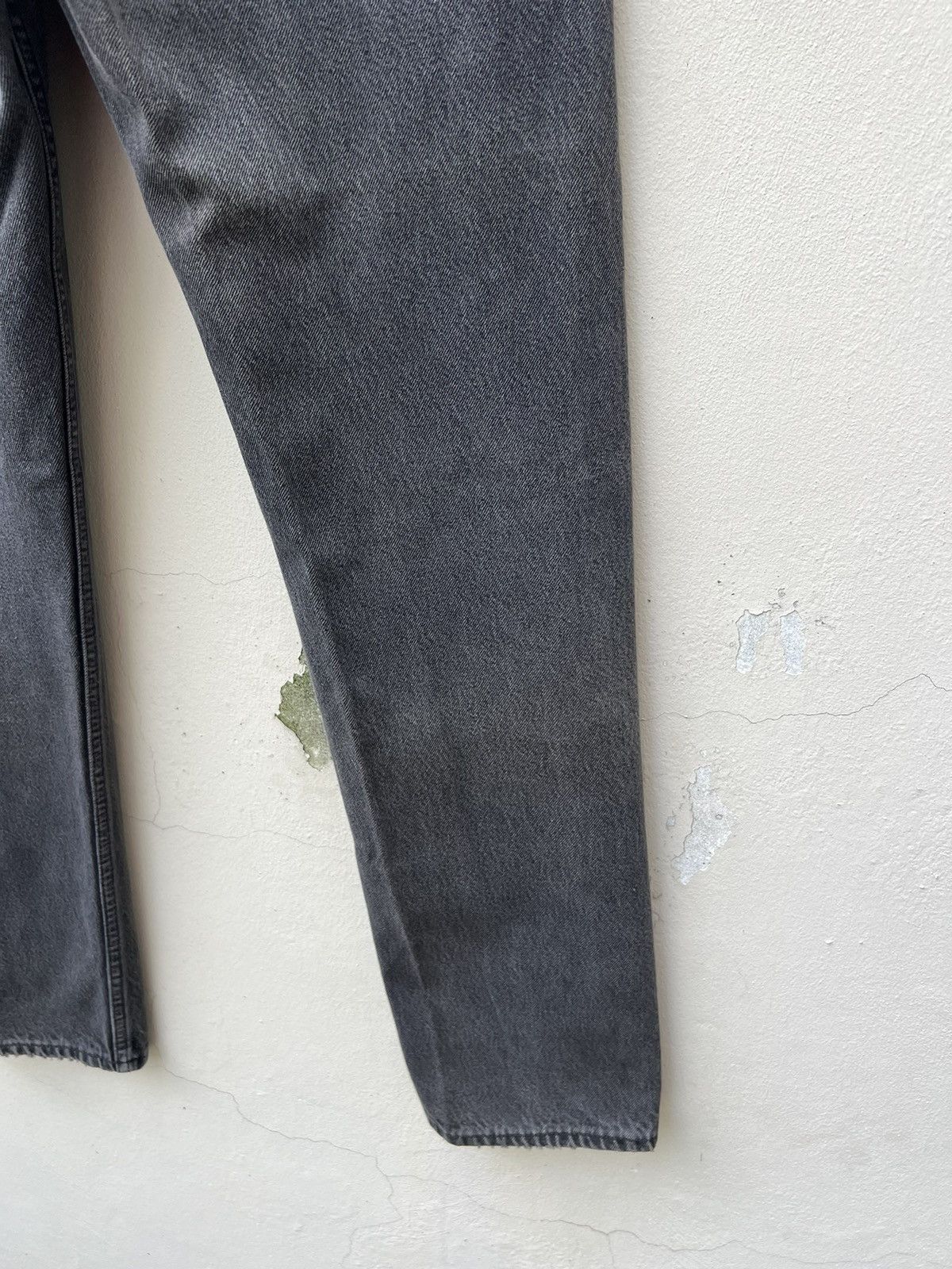 Levi's Vintage 1995 Levi’s 501 USA Fade Super Black Denim Jeans Size US 32 / EU 48 - 18 Thumbnail
