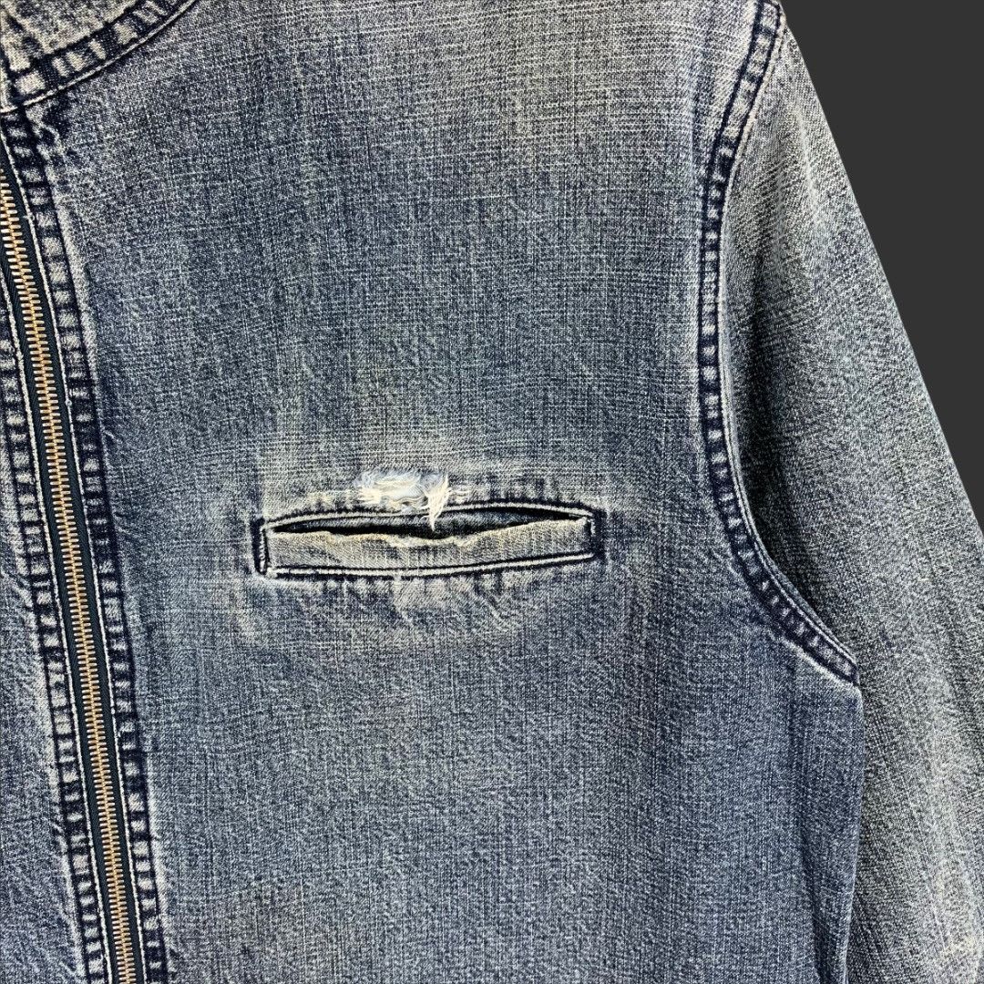 A.P.C. APC TRASHED DISTRESS WASHED DENIM JACKET #3222-62 Size US M / EU 48-50 / 2 - 5 Thumbnail