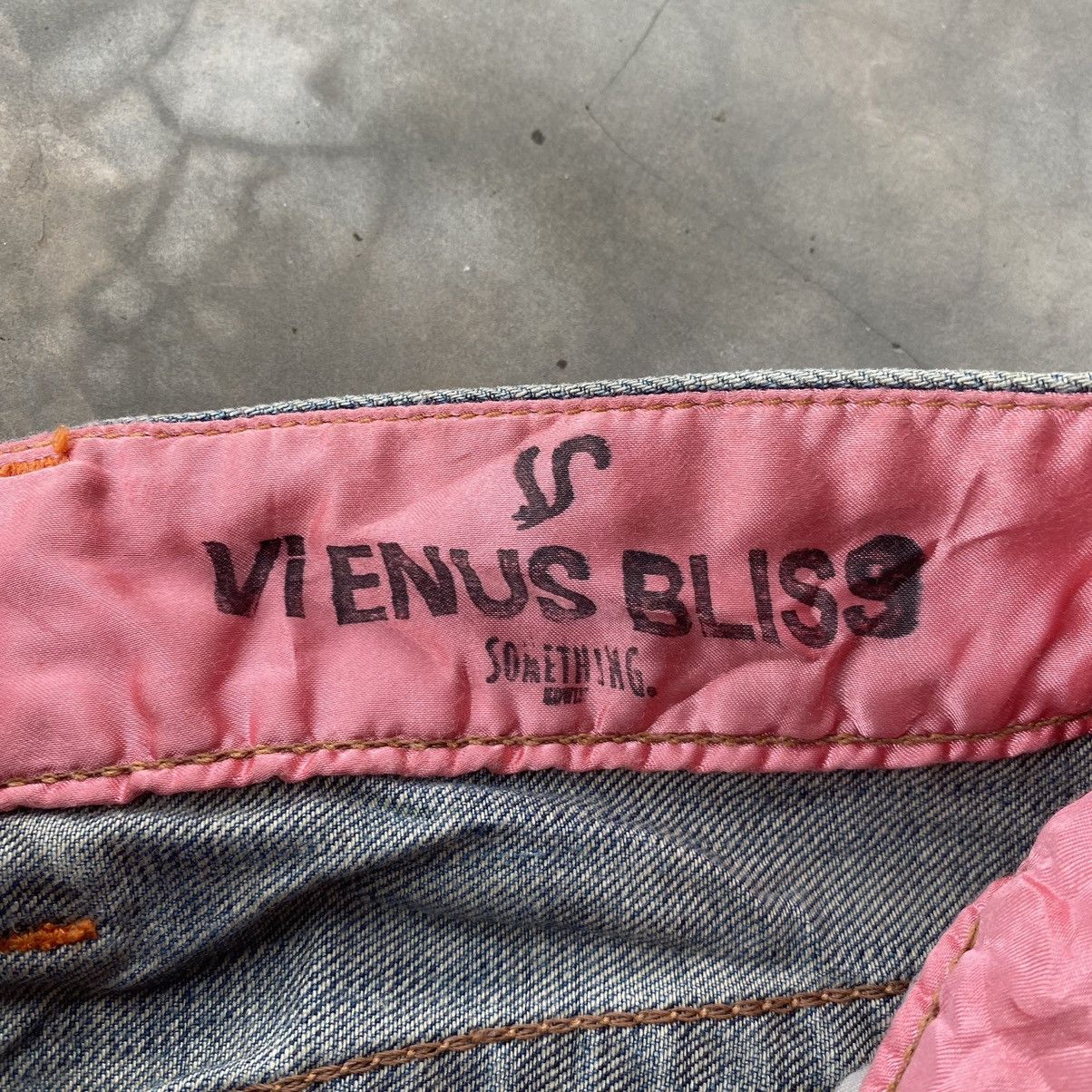 Edwin × Japanese Brand Edwin flare jeans multiple pocket embroidery distressed Size 26" / US 2 / IT 38 - 13 Thumbnail