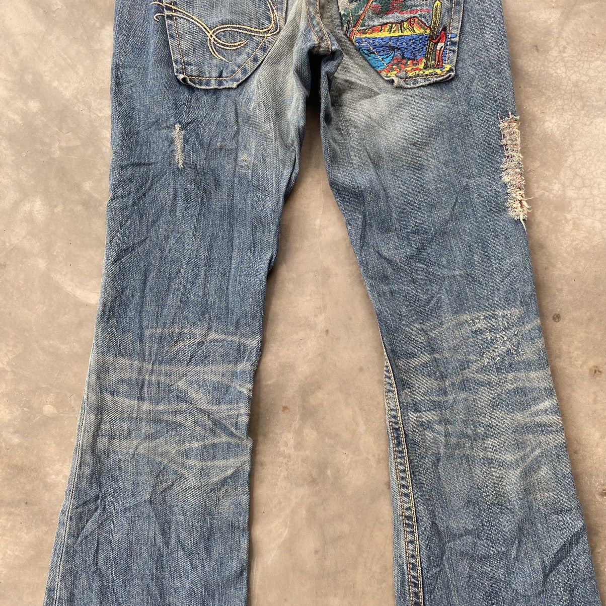 Edwin × Japanese Brand Edwin flare jeans multiple pocket embroidery distressed Size 26" / US 2 / IT 38 - 3 Thumbnail