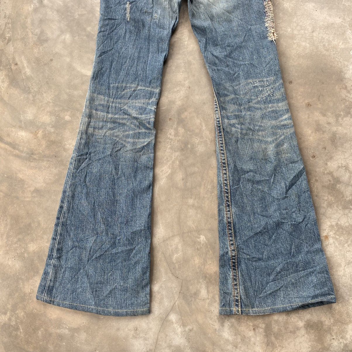 Edwin × Japanese Brand Edwin flare jeans multiple pocket embroidery distressed Size 26" / US 2 / IT 38 - 2 Thumbnail