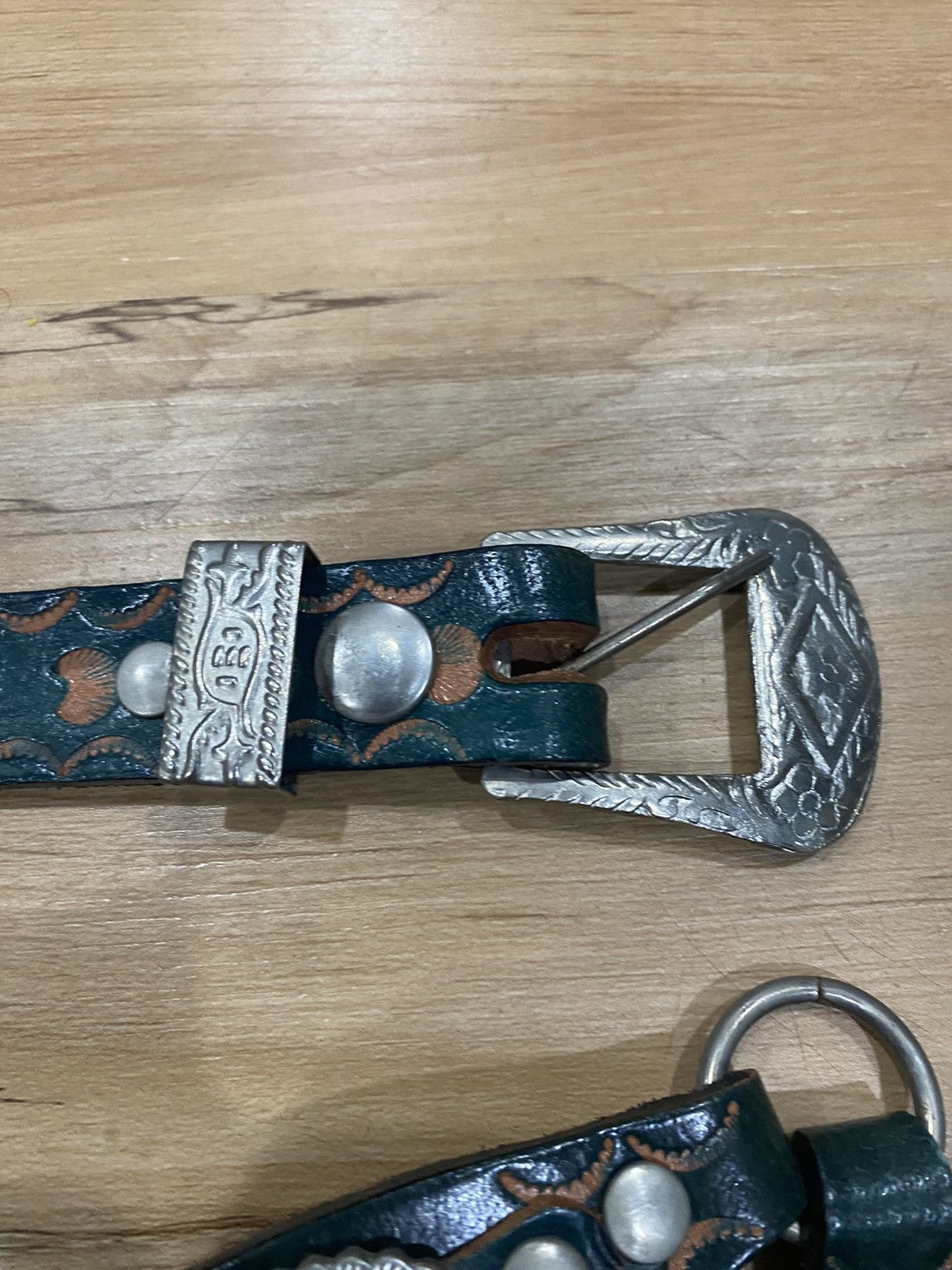 Cowboy Equipment × Genuine Leather × Vintage Vintage green Guinean leather western concho belt Size ONE SIZE - 6 Thumbnail