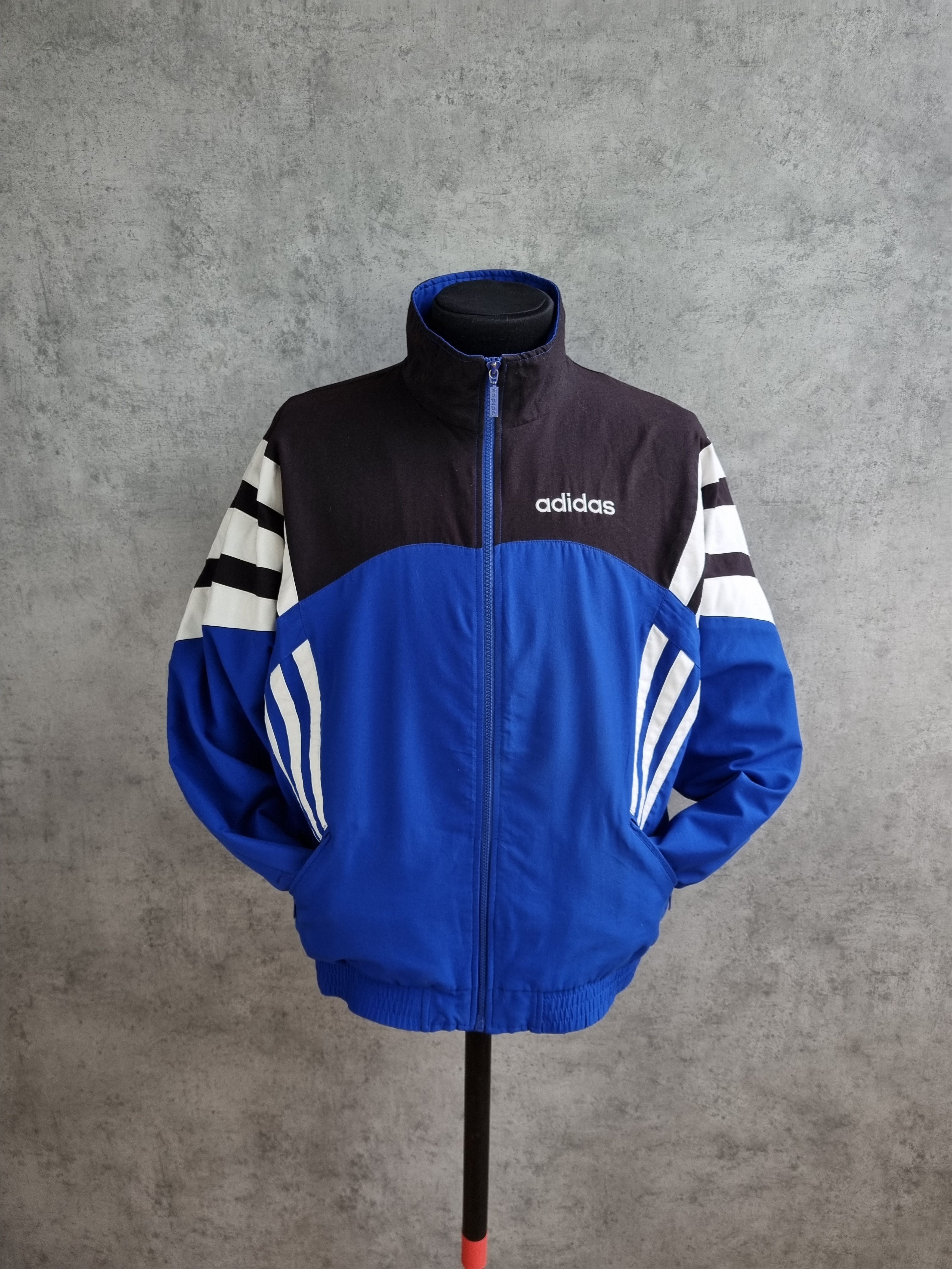 Adidas Rare Vintage ADIDAS Light Jacket similar to PALACE syle Size US M / EU 48-50 / 2 - 1 Thumbnail