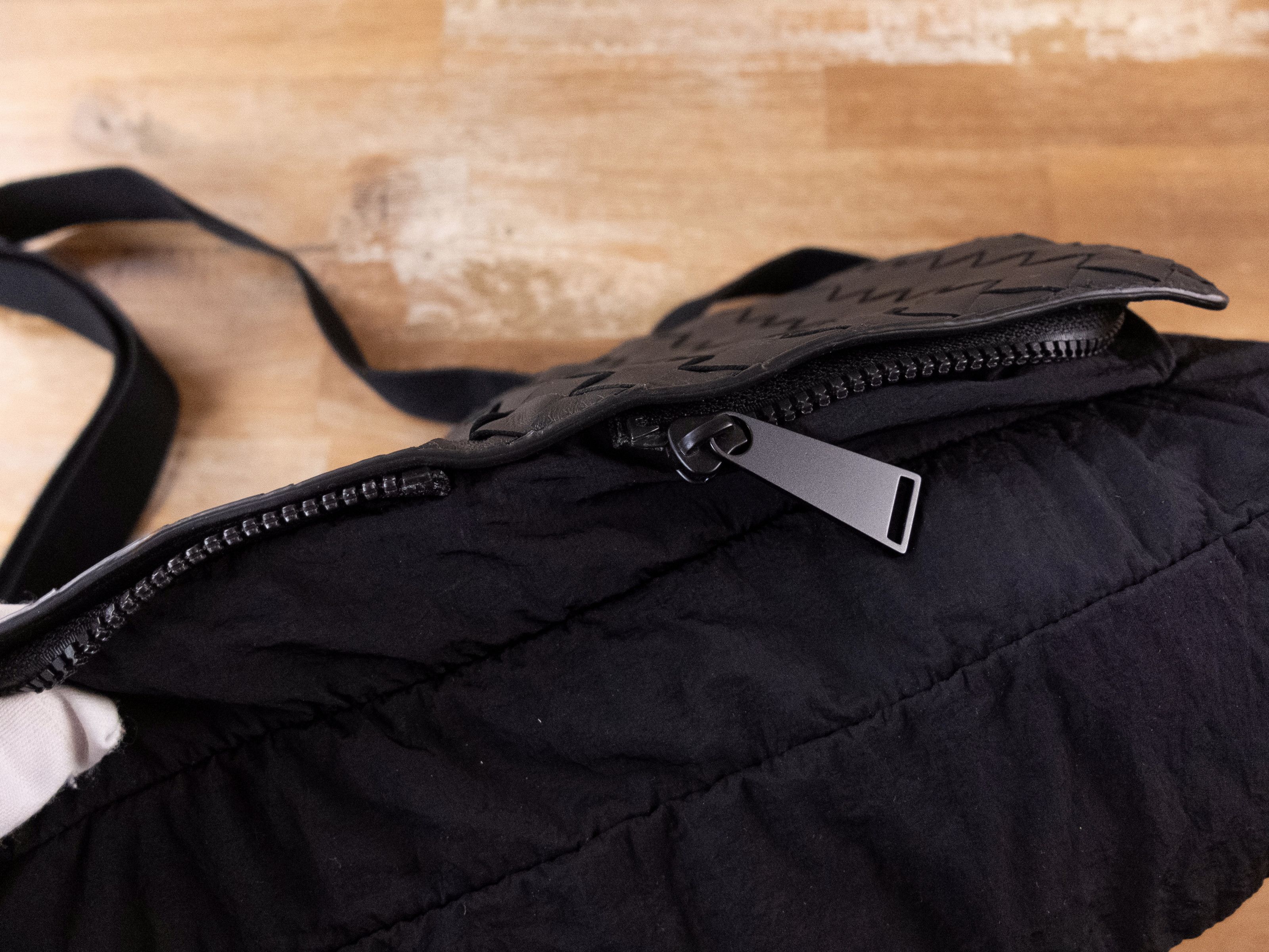 Bottega Veneta BOTTEGA VENETA black foldable leather nylon messenger bag Size ONE SIZE - 7 Thumbnail
