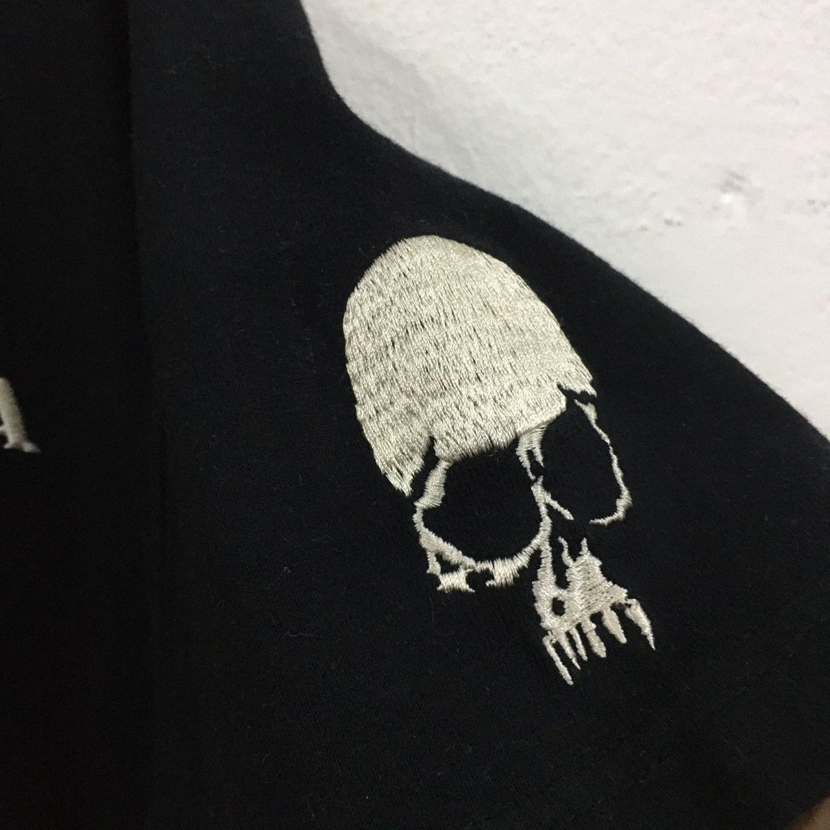 Japanese Brand Rare T.F.O.A Embroidery Tshirt Size US L / EU 52-54 / 3 - 6 Thumbnail