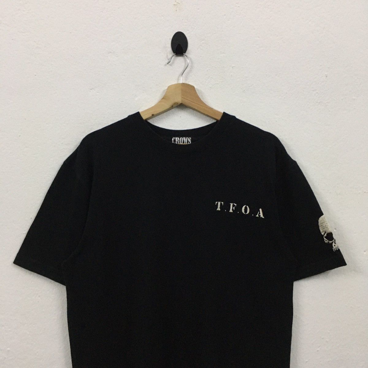 Japanese Brand Rare T.F.O.A Embroidery Tshirt Size US L / EU 52-54 / 3 - 9 Thumbnail