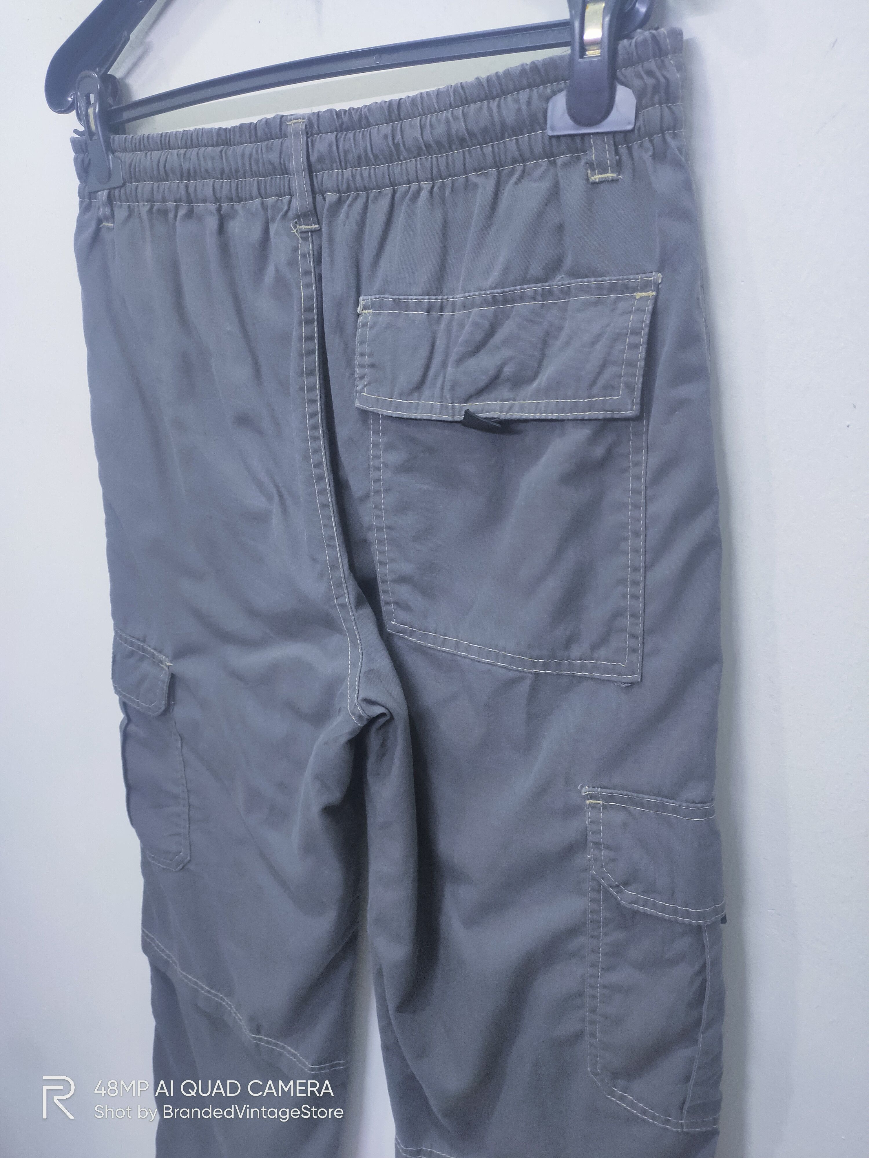 Japanese Brand × Mountain Hardwear FIRST DOWN Multipocket Tactical Hiking Ski Cargo Track Pant Size US 29 - 14 Thumbnail