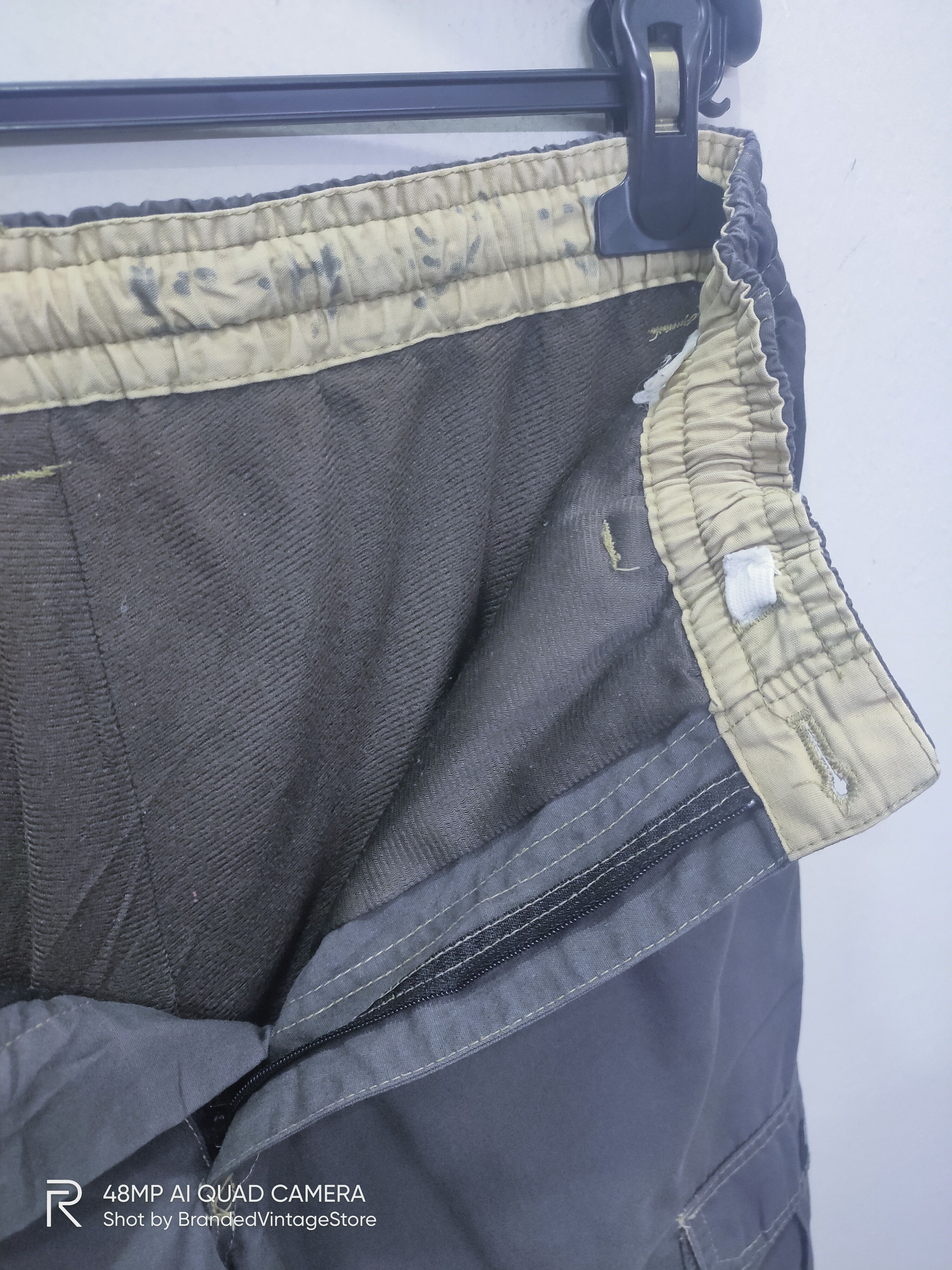 Japanese Brand × Mountain Hardwear FIRST DOWN Multipocket Tactical Hiking Ski Cargo Track Pant Size US 29 - 17 Thumbnail