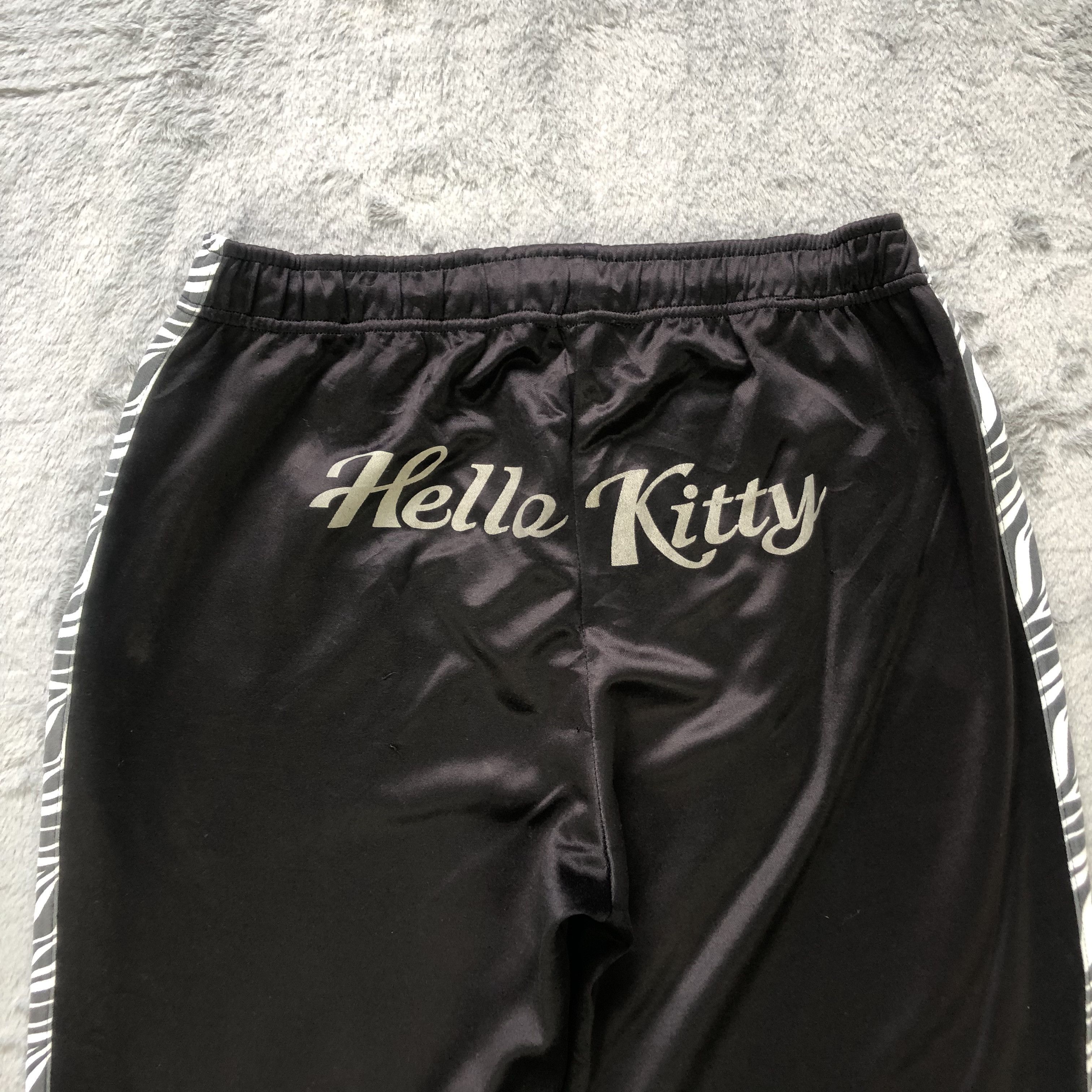 Japanese Brand HELLO KITTY ZEBRA STRIPES TRACK PANTS #6668-79 Size US 34 / EU 50 - 9 Thumbnail