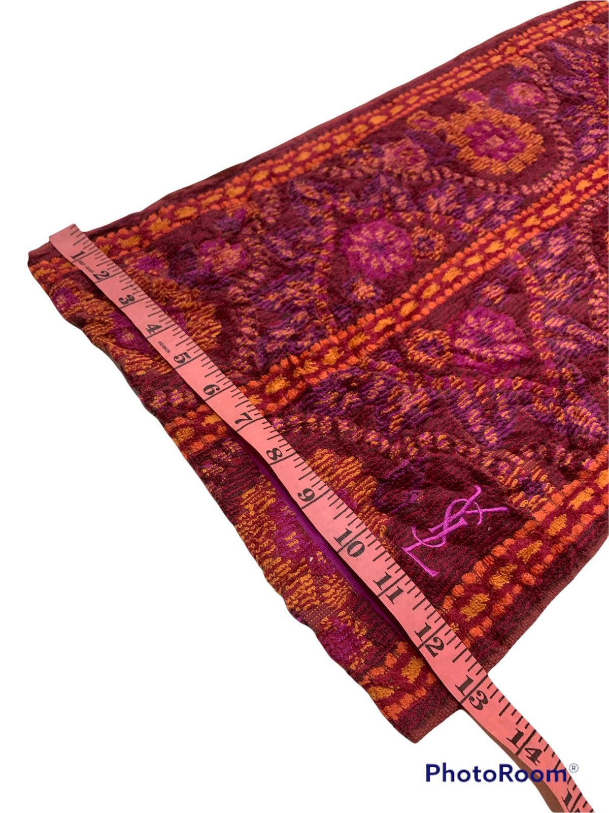 Yves Saint Laurent NOS YSL FACE TOWEL MAROON Size ONE SIZE - 2 Thumbnail