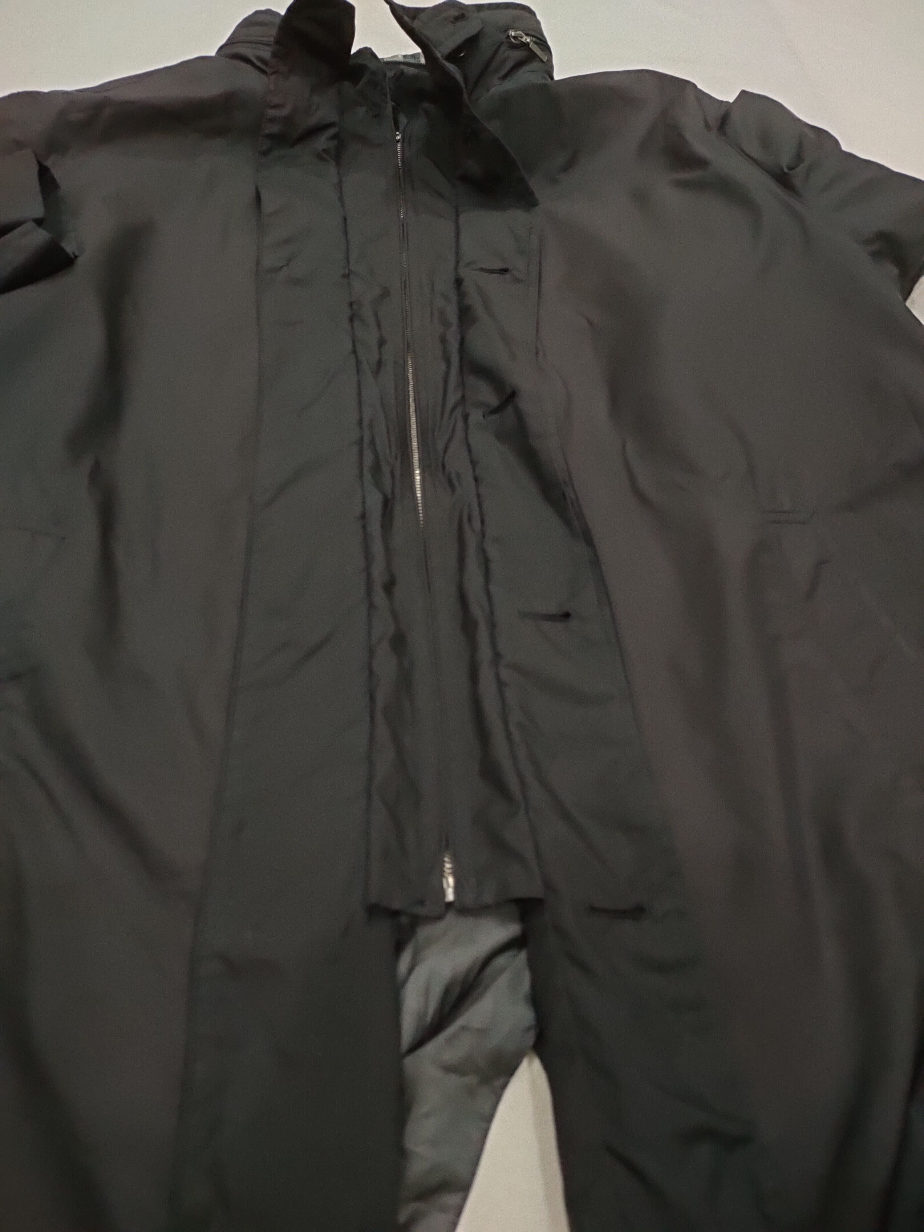 Burberry FADED DISTRESSED WINDBREAKER JACKET Size US L / EU 52-54 / 3 - 8 Thumbnail