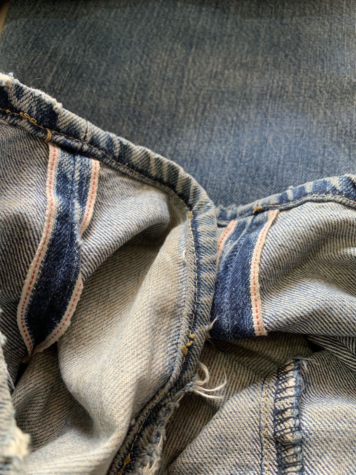 Levi's LEVI'S 702XX SELVEDGE BUCKLE BUTTON FLY JEANS DENIM REPRO Size US 32 / EU 48 - 7 Thumbnail