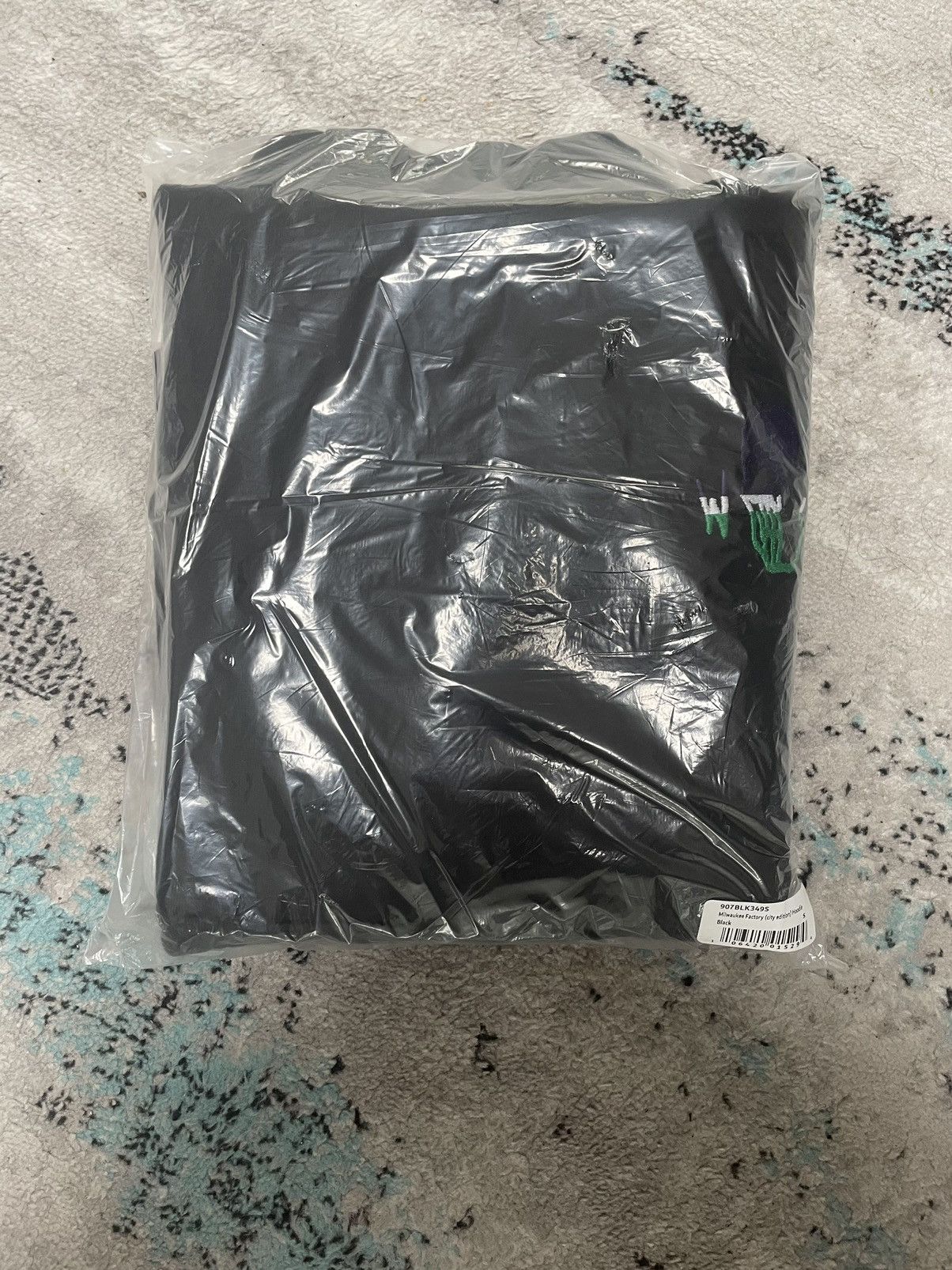 Vintage × Warren Lotas Warren Lotas Milwaukee Bucks Factory City Edition Hoodie Size US S / EU 44-46 / 1 - 3 Thumbnail
