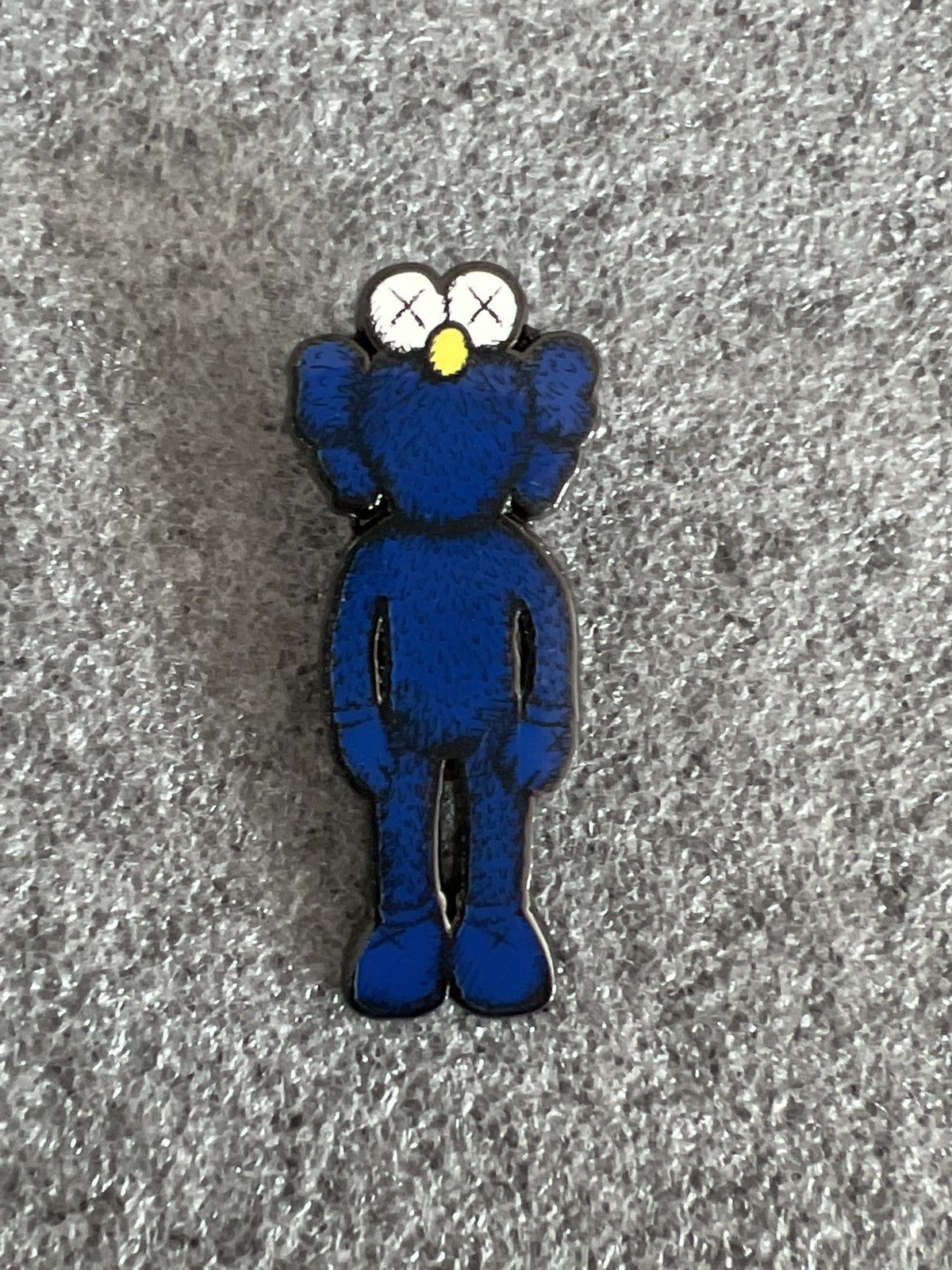 Kaws Blue BFF 2” Enamel Pin Size ONE SIZE - 1 Thumbnail