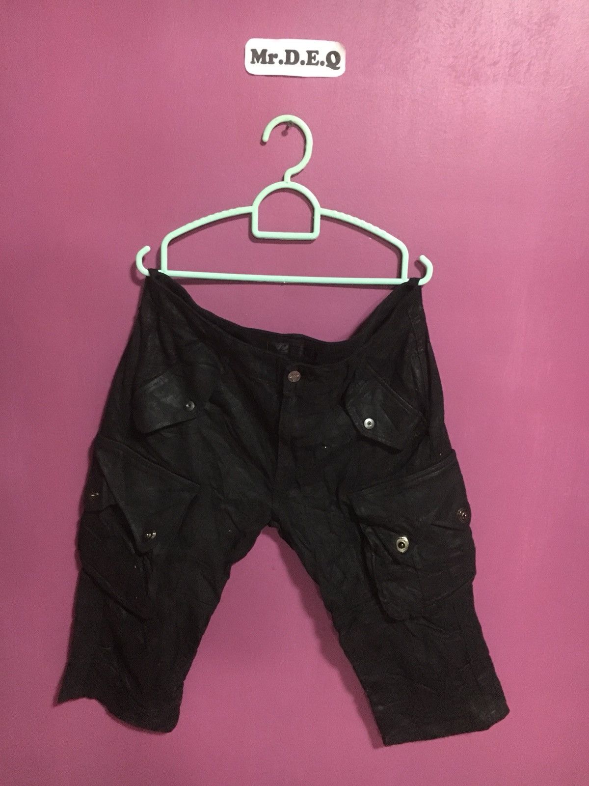 Japanese Brand LUV MAISON BLACK SIZE 34 SHORT PANTS Size US 34 / EU 50 - 1 Thumbnail