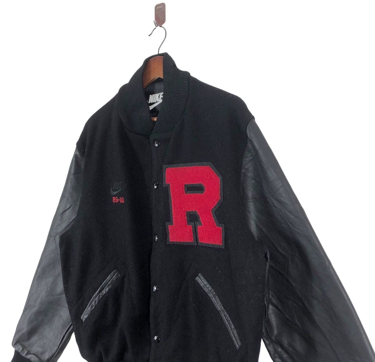 Nike VINTAGE NIKE VARSITY LEATHER BLACK BOMBER JACKET Size US M / EU 48-50 / 2 - 3 Thumbnail