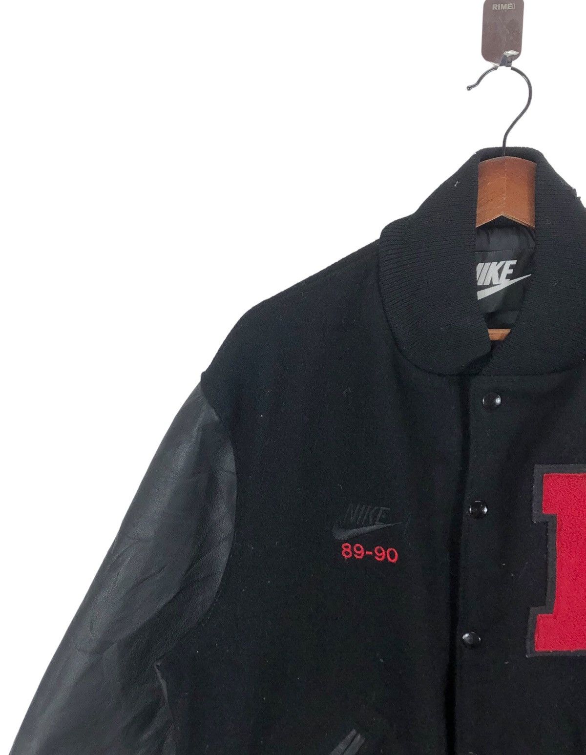 Nike VINTAGE NIKE VARSITY LEATHER BLACK BOMBER JACKET Size US M / EU 48-50 / 2 - 5 Thumbnail