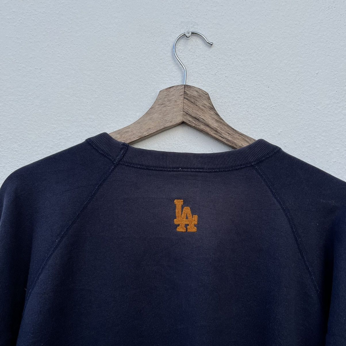 Japanese Brand VINTAGE MLB LOS ANGELES LA DODGERS BIG LOGO SWEATSHIRT Size US M / EU 48-50 / 2 - 9 Thumbnail