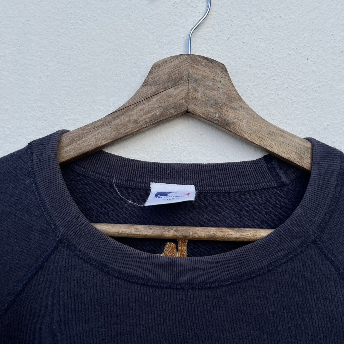 Japanese Brand VINTAGE MLB LOS ANGELES LA DODGERS BIG LOGO SWEATSHIRT Size US M / EU 48-50 / 2 - 10 Thumbnail
