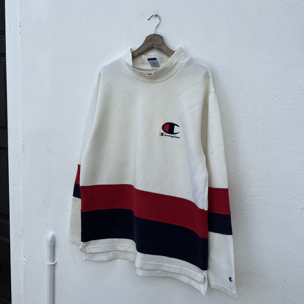 Champion VINTAGE SWEATSHIRT CHAMPION BIG LOGO Size US L / EU 52-54 / 3 - 2 Thumbnail