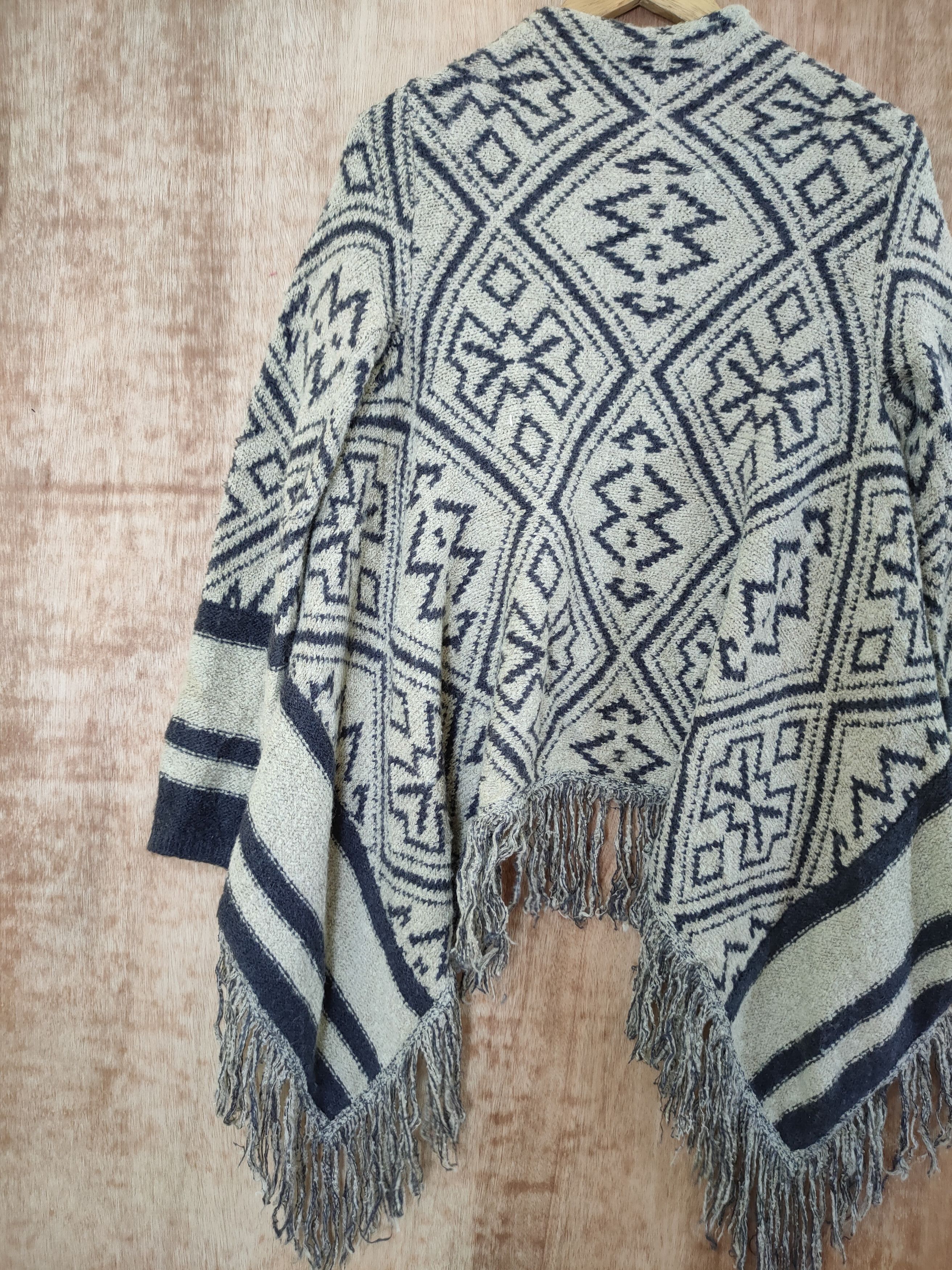 Japanese Brand DL Japan Mohair cardigan knitwear motif art tribal #46-433 Size US M / EU 48-50 / 2 - 10 Thumbnail