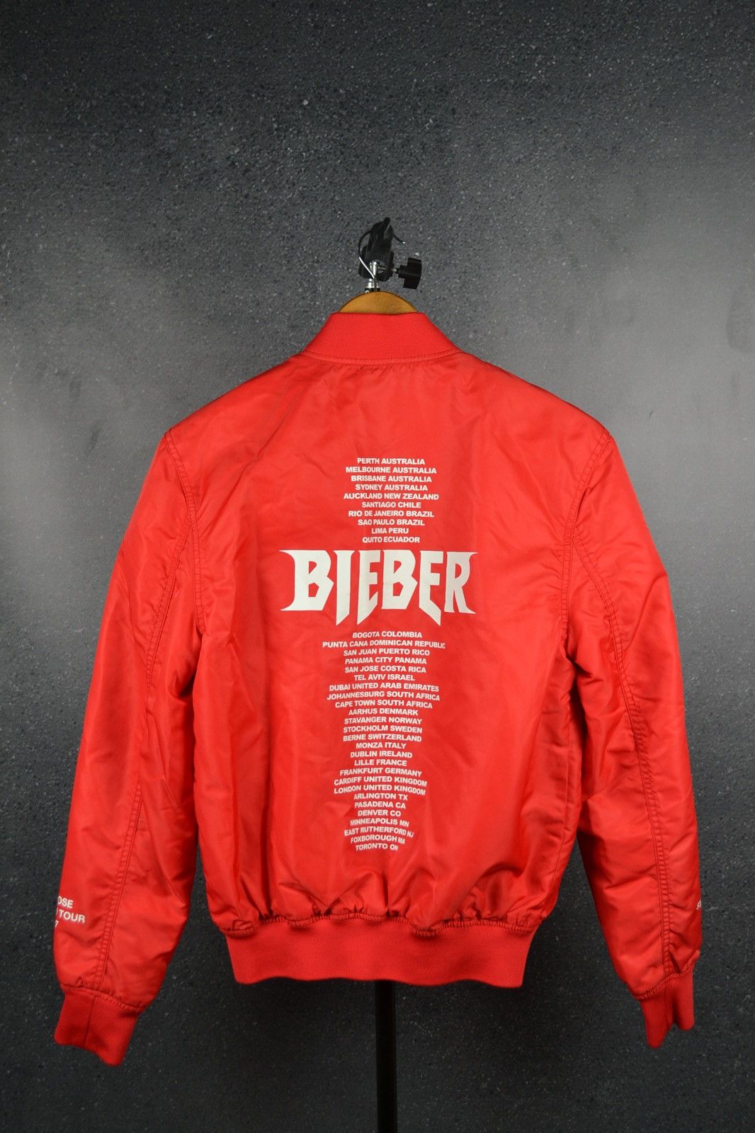 H&M × Justin Bieber Justin Bieber Team Bomber Jacket Purpose Tour 2017 Red XS Size US XS / EU 42 / 0 - 2 Thumbnail