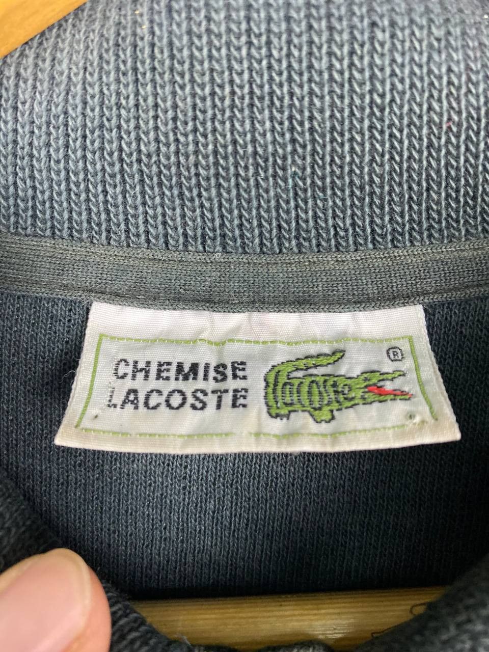 Lacoste Vintage chemise Lacoste Sweatshirt nice design Size US L / EU 52-54 / 3 - 5 Thumbnail
