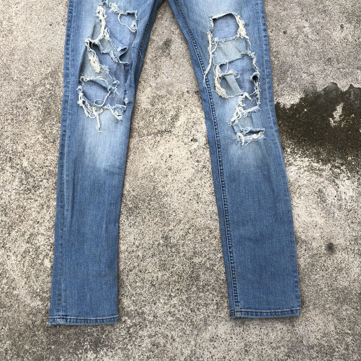 H&M × Japanese Brand 🔥Thrash🔥H&M Stone Was Rips Skinny Denim Jeans Size US 30 / EU 46 - 3 Thumbnail