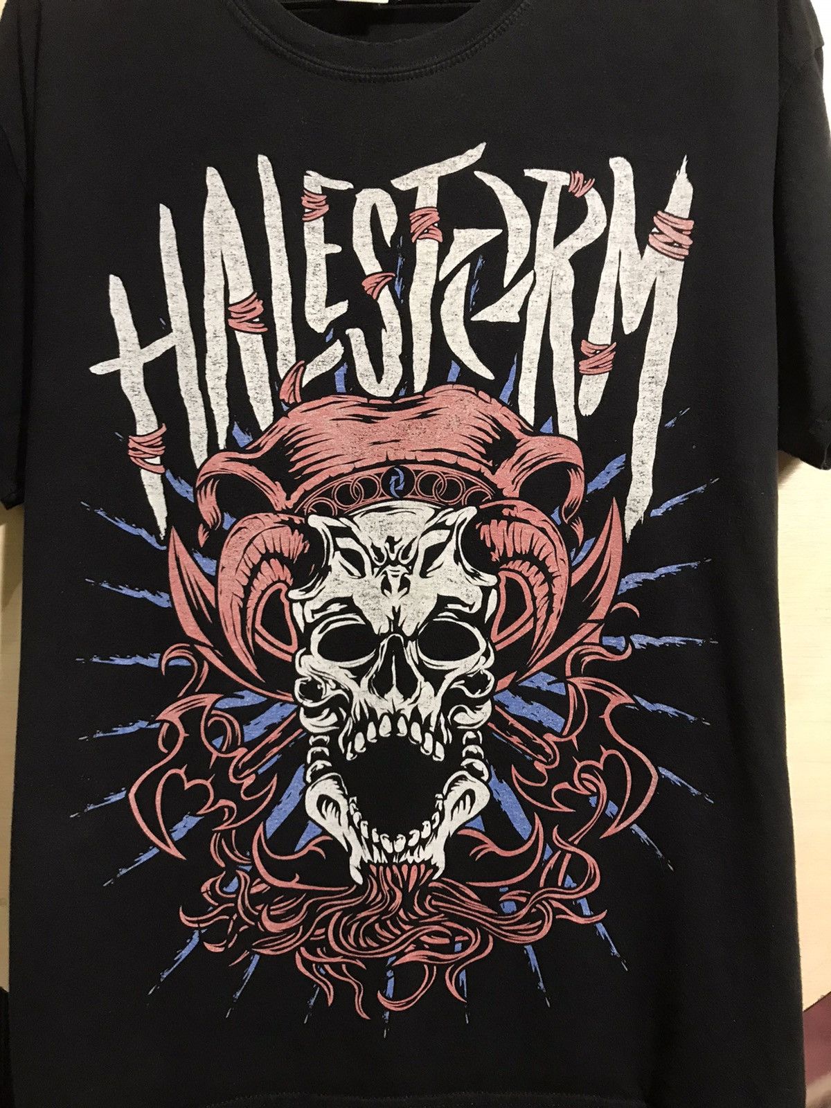 Band Tees Vintage Halestorm band rock tee Size US M / EU 48-50 / 2 - 3 Thumbnail