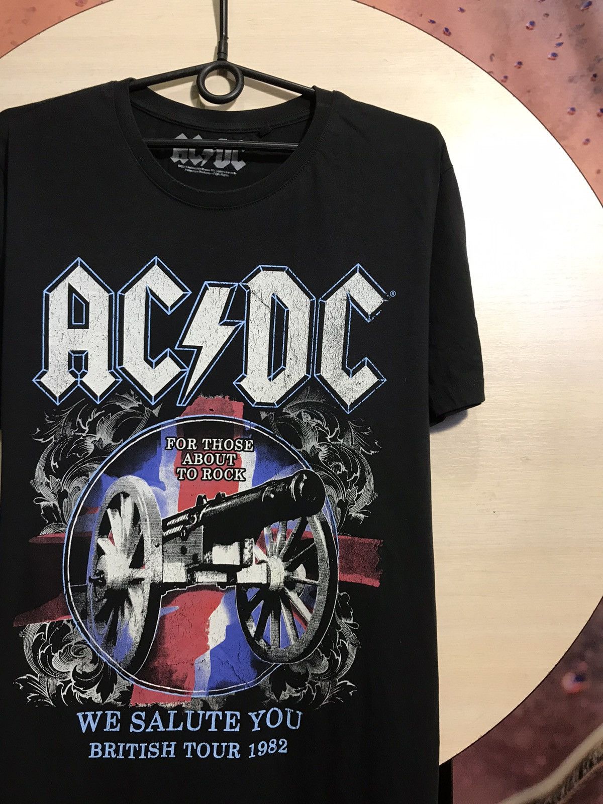 AC/DC Vintage Ac Dc band rock tee Size US L / EU 52-54 / 3 - 1 Thumbnail