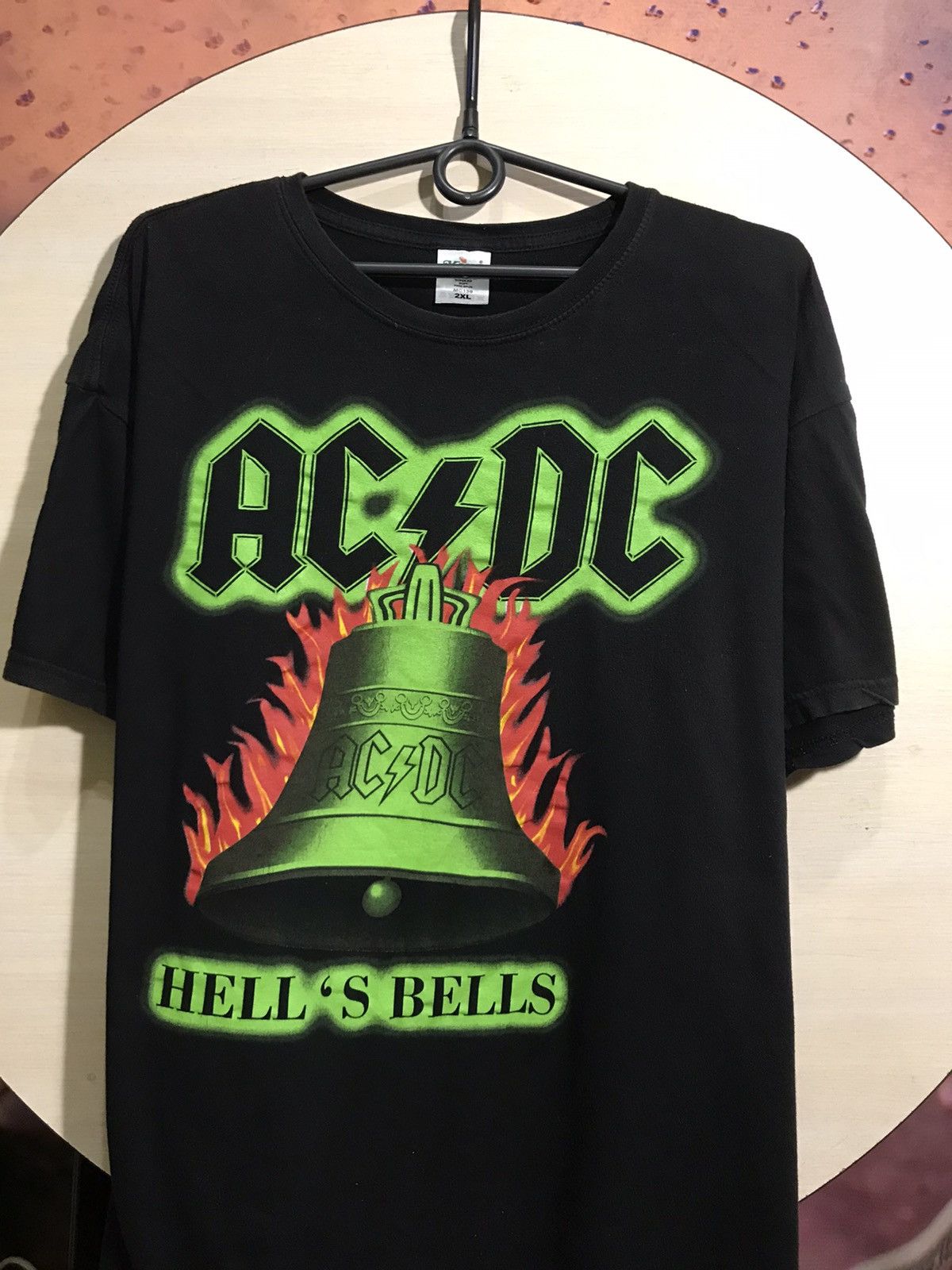 AC/DC Vintage Ac Dc band rock tee Size US L / EU 52-54 / 3 - 2 Thumbnail