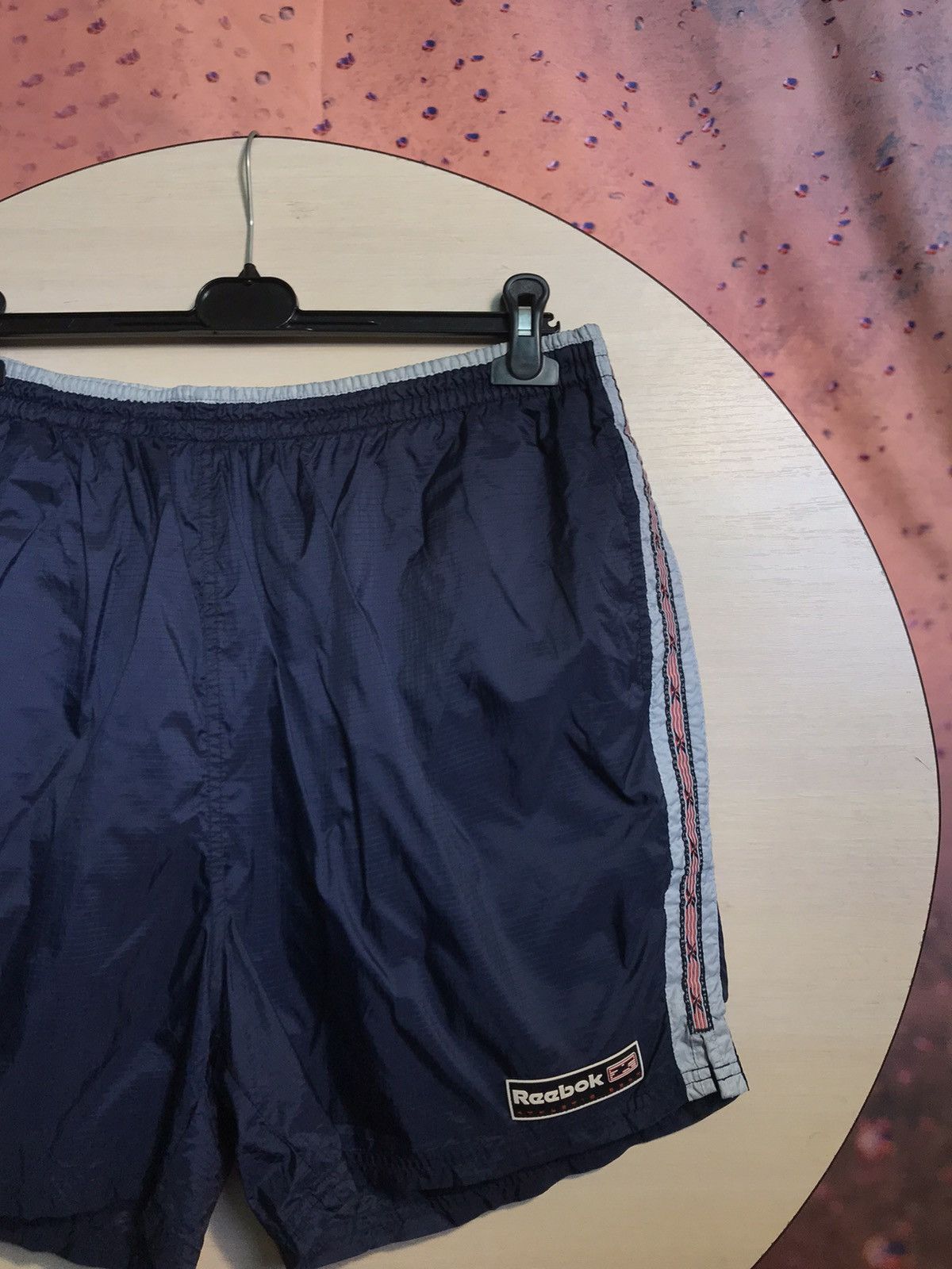 Reebok Vintage Reebok Streetwear shorts Size US 36 / EU 52 - 1 Thumbnail