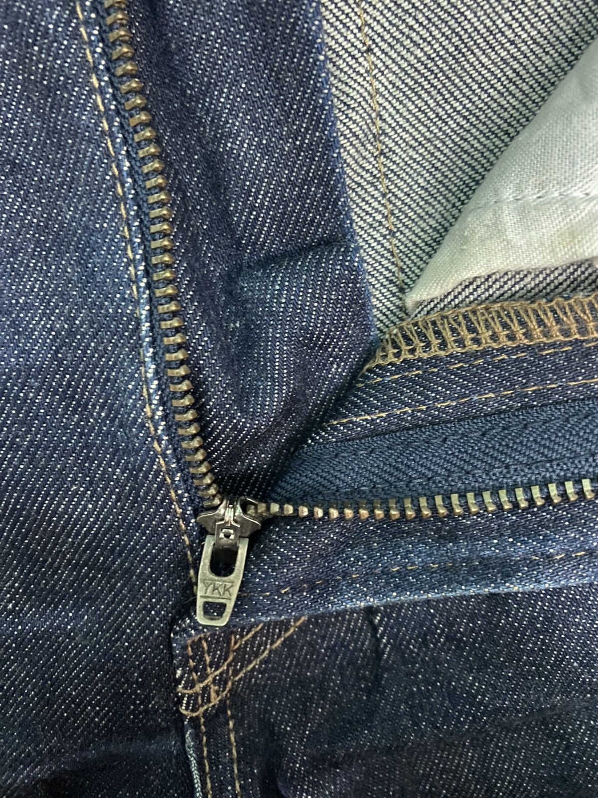 Japanese Brand UNIQLO SELVAGE DENIM SIZE 28 Size US 28 / EU 44 - 5 Thumbnail