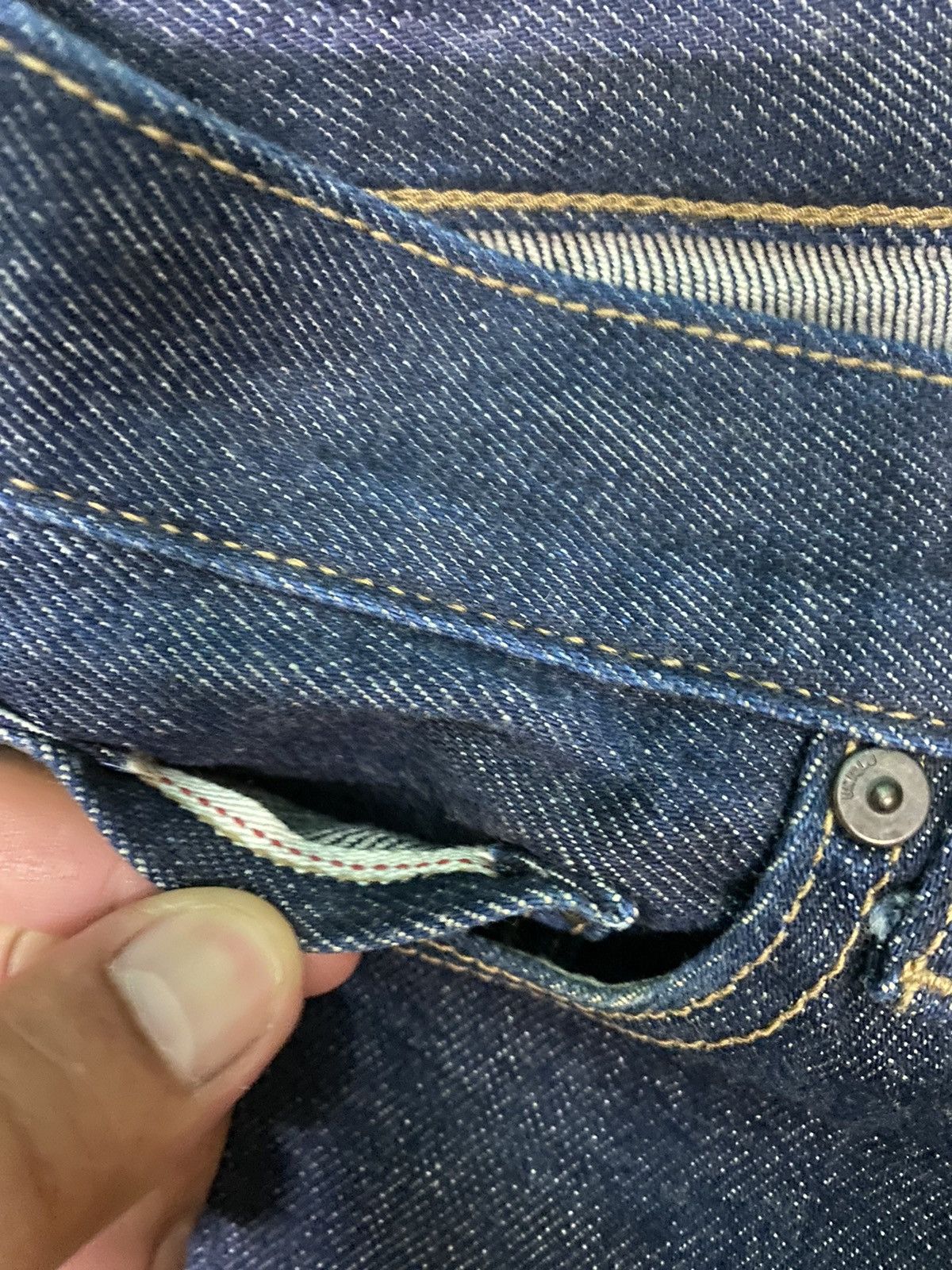 Japanese Brand UNIQLO SELVAGE DENIM SIZE 28 Size US 28 / EU 44 - 4 Thumbnail