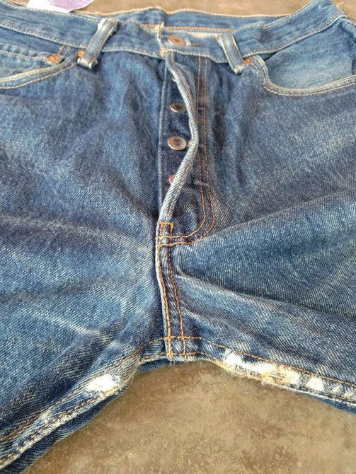 Levi's Vintage Levi's 501 Straight Leg Faded Distressed Jeans 32x31 Size US 32 / EU 48 - 5 Thumbnail