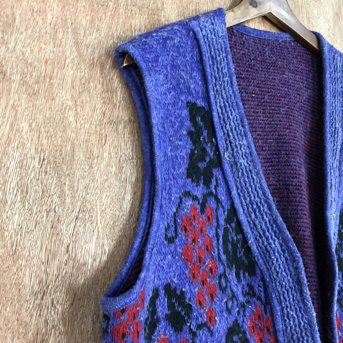 Japanese Brand Japan Purple Knitwear cardigan art Vest #H410 Size US M / EU 48-50 / 2 - 5 Thumbnail