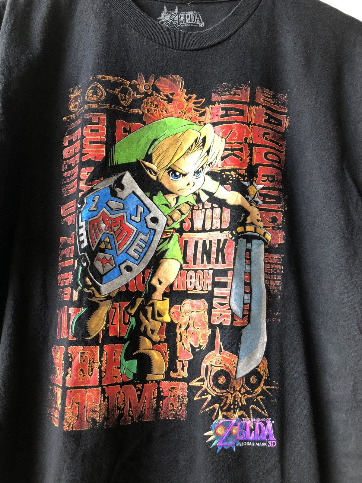Anime Anime the legend of Zelda Majorca’s Mask 3D sun faded tshirt Size US L / EU 52-54 / 3 - 1 Thumbnail