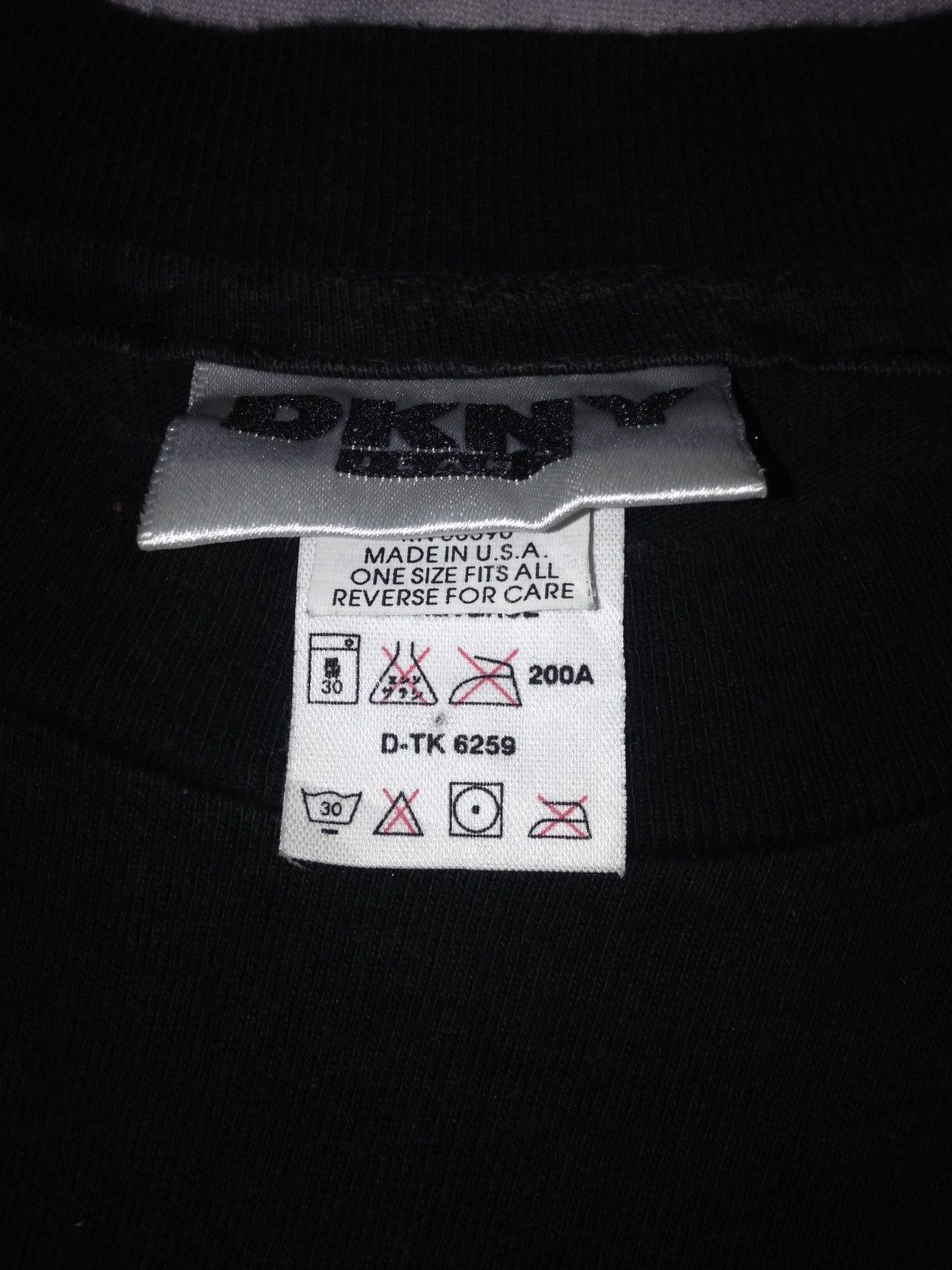 DKNY SINGLE STITCH DKNY jeans donna karan Large Black t shirt Size US L / EU 52-54 / 3 - 4 Thumbnail