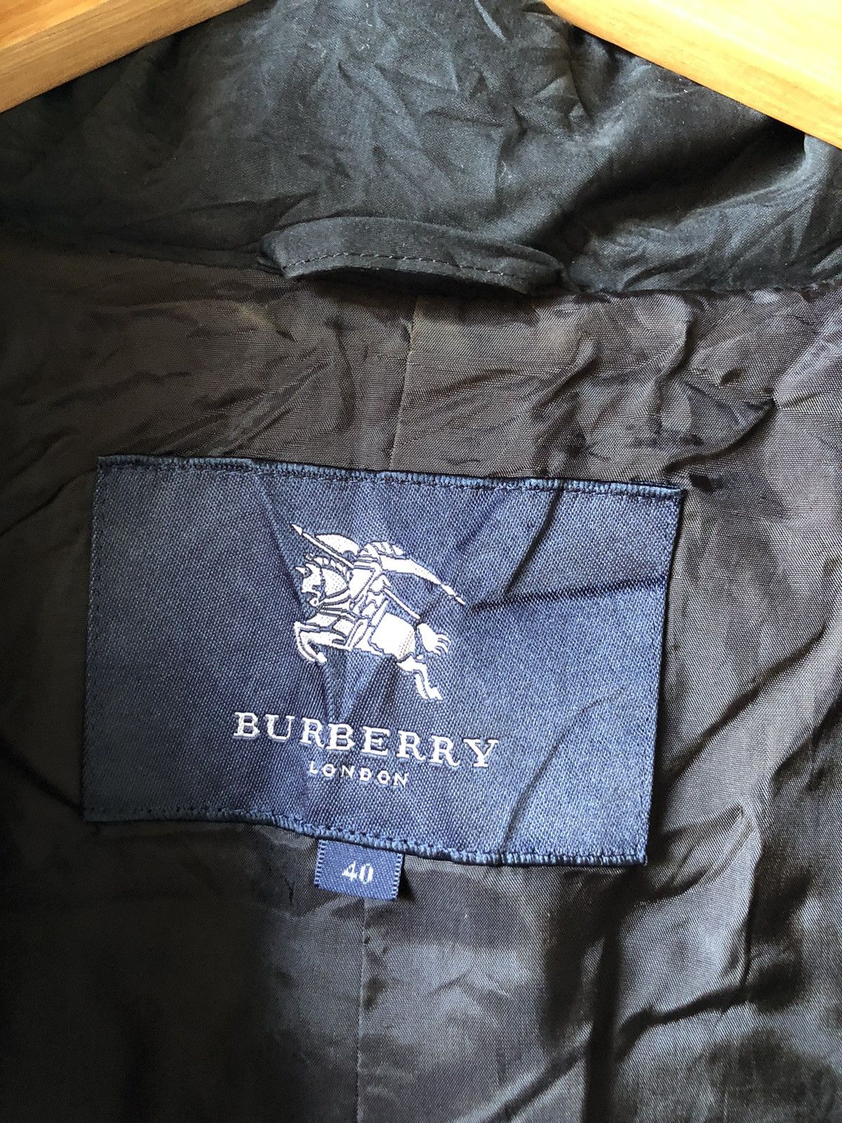 Burberry Vintage Burberry London Nylon Hoodies black Long jackets Size US L / EU 52-54 / 3 - 6 Thumbnail