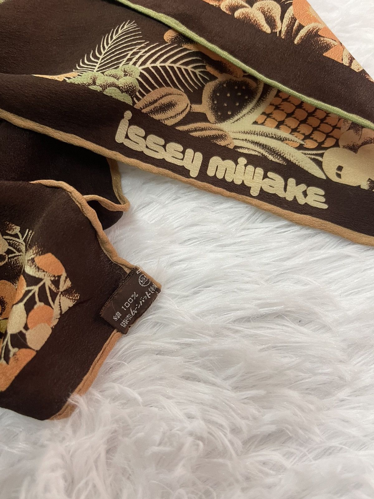 Issey Miyake Vintage Issey Miyake Silk Scarves Size ONE SIZE - 9 Thumbnail