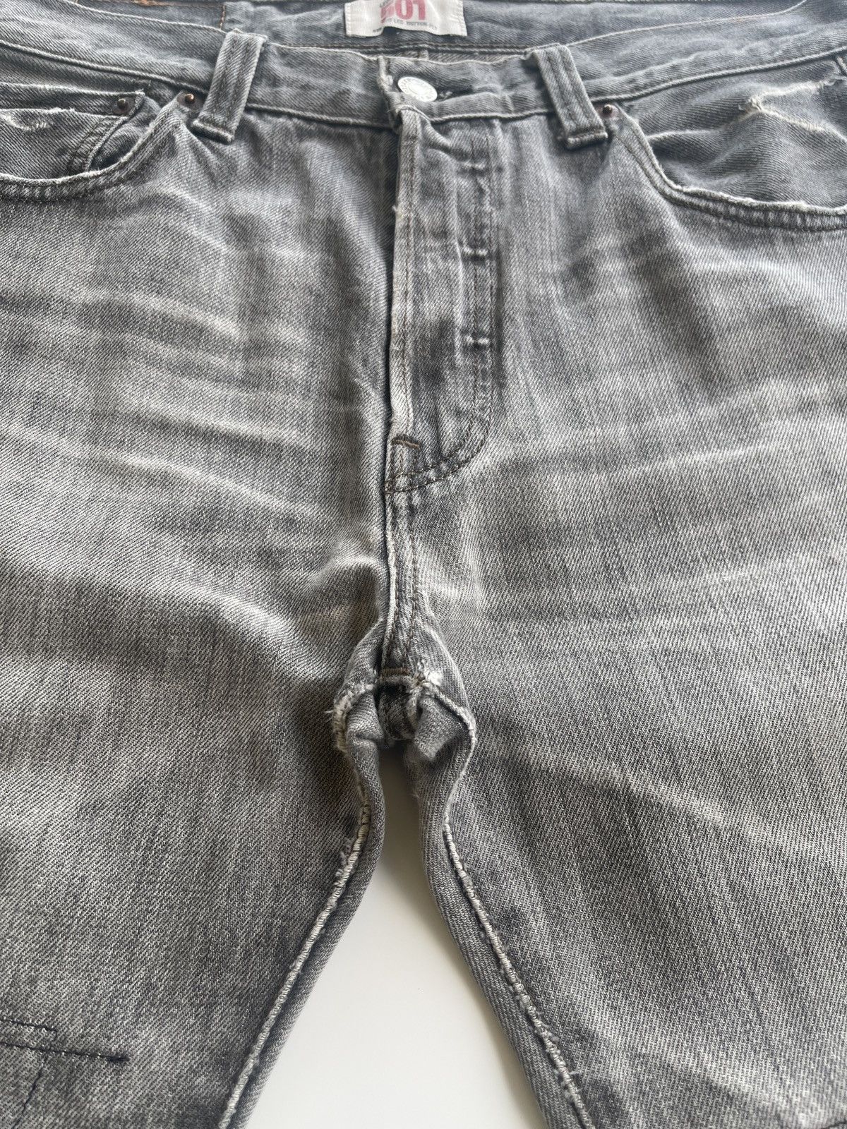 Vintage Vintage Levis Distressed Washed Denim Size US 31 - 12 Thumbnail