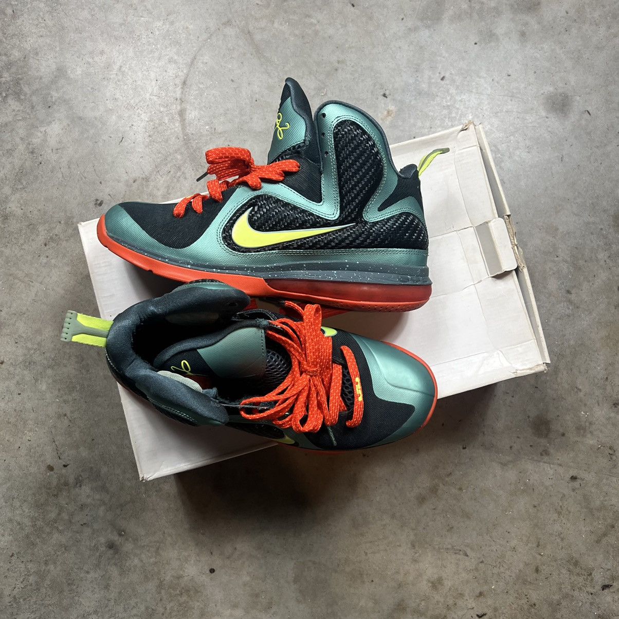 Nike LeBron 9 'Cannon' (2011) Size US 9 / EU 42 - 1 Thumbnail