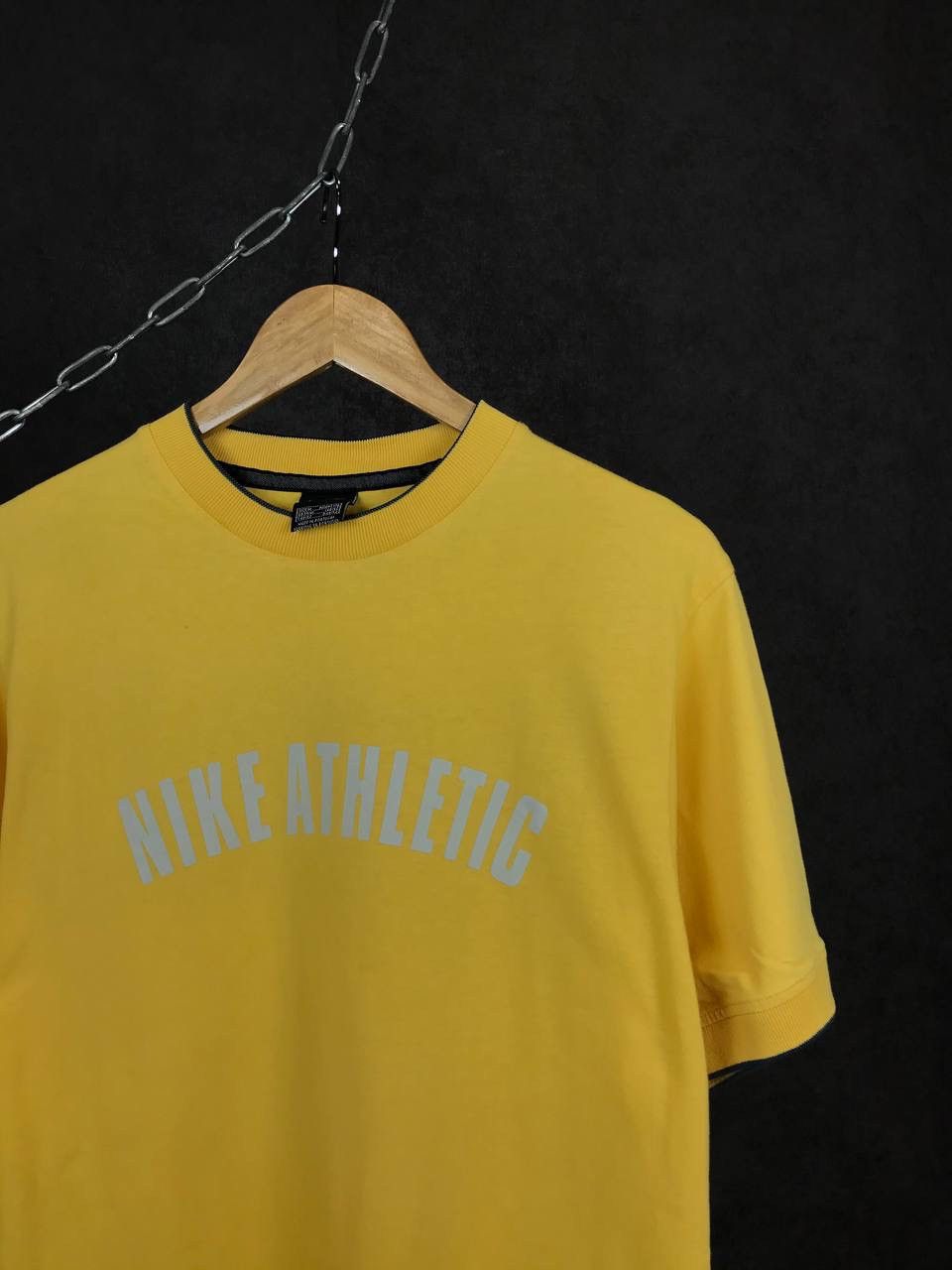 Nike Nike Athletic swoosh streetwear vintage tee Size US M / EU 48-50 / 2 - 2 Thumbnail