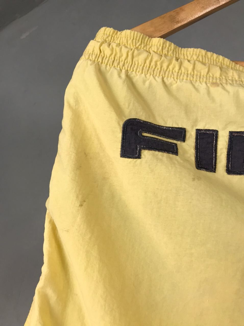 Fila Fila Vintage Big Logo Yellow Short Size US 34 / EU 50 - 11 Thumbnail