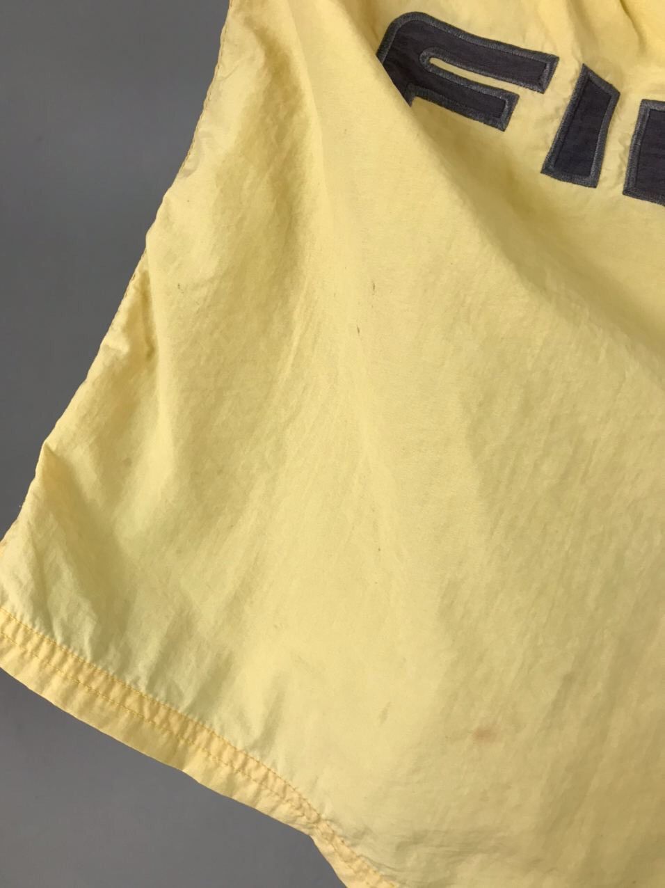 Fila Fila Vintage Big Logo Yellow Short Size US 34 / EU 50 - 5 Thumbnail