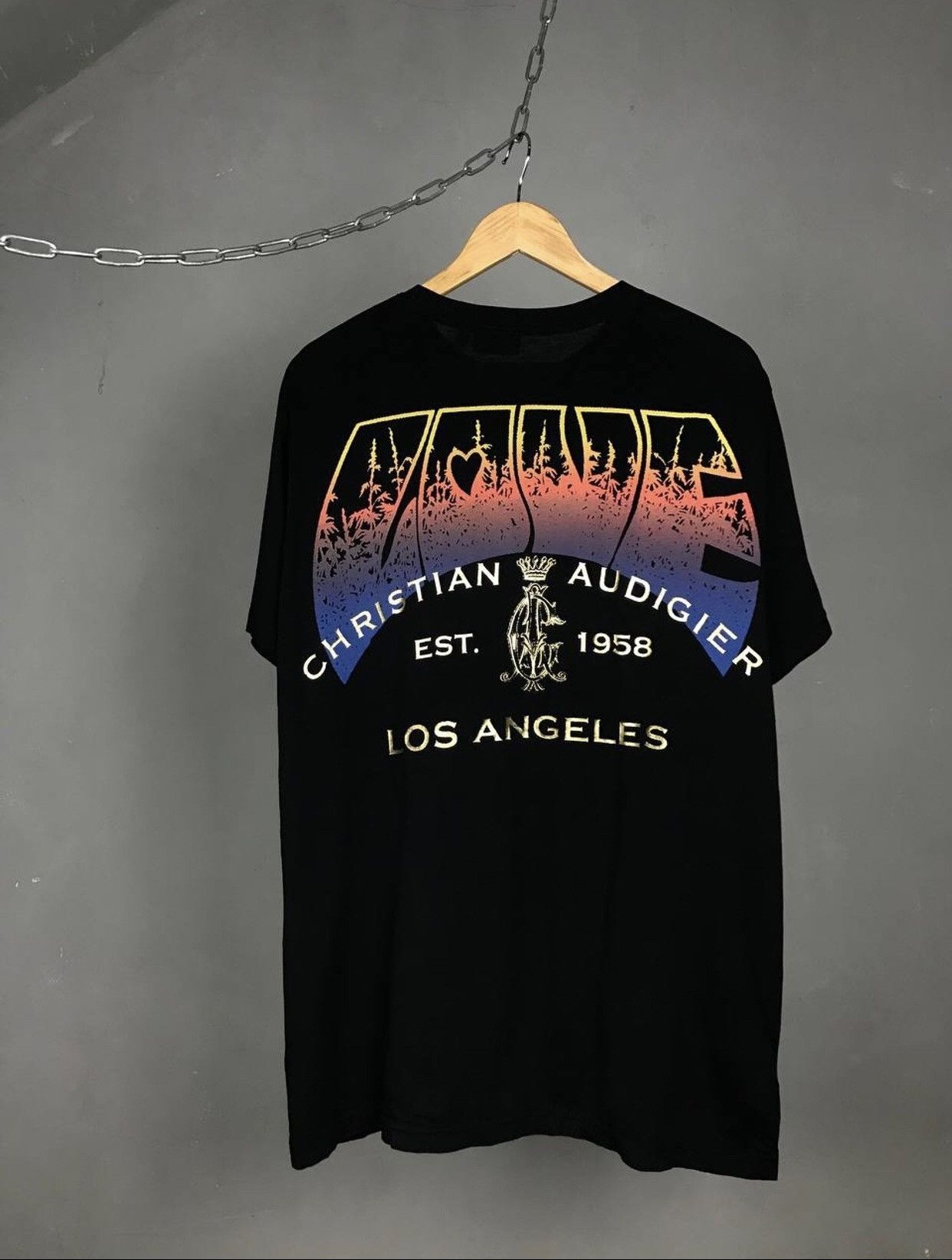 Christian Audigier Christian Audigier designer overprinted made in USA tee Size US XL / EU 56 / 4 - 2 Thumbnail