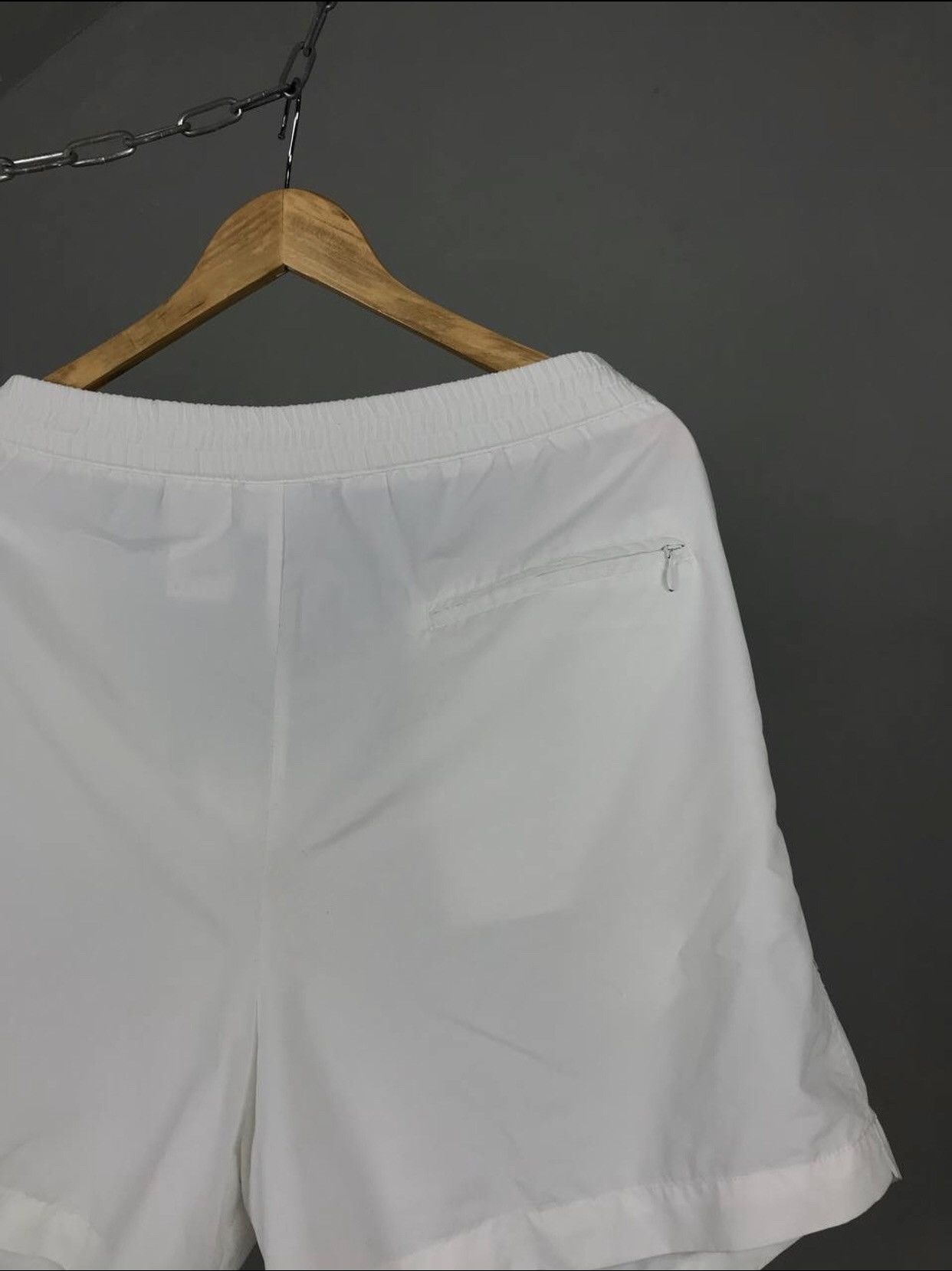 Nike Nike swoosh streetwear vintage shorts Size US 34 / EU 50 - 6 Thumbnail